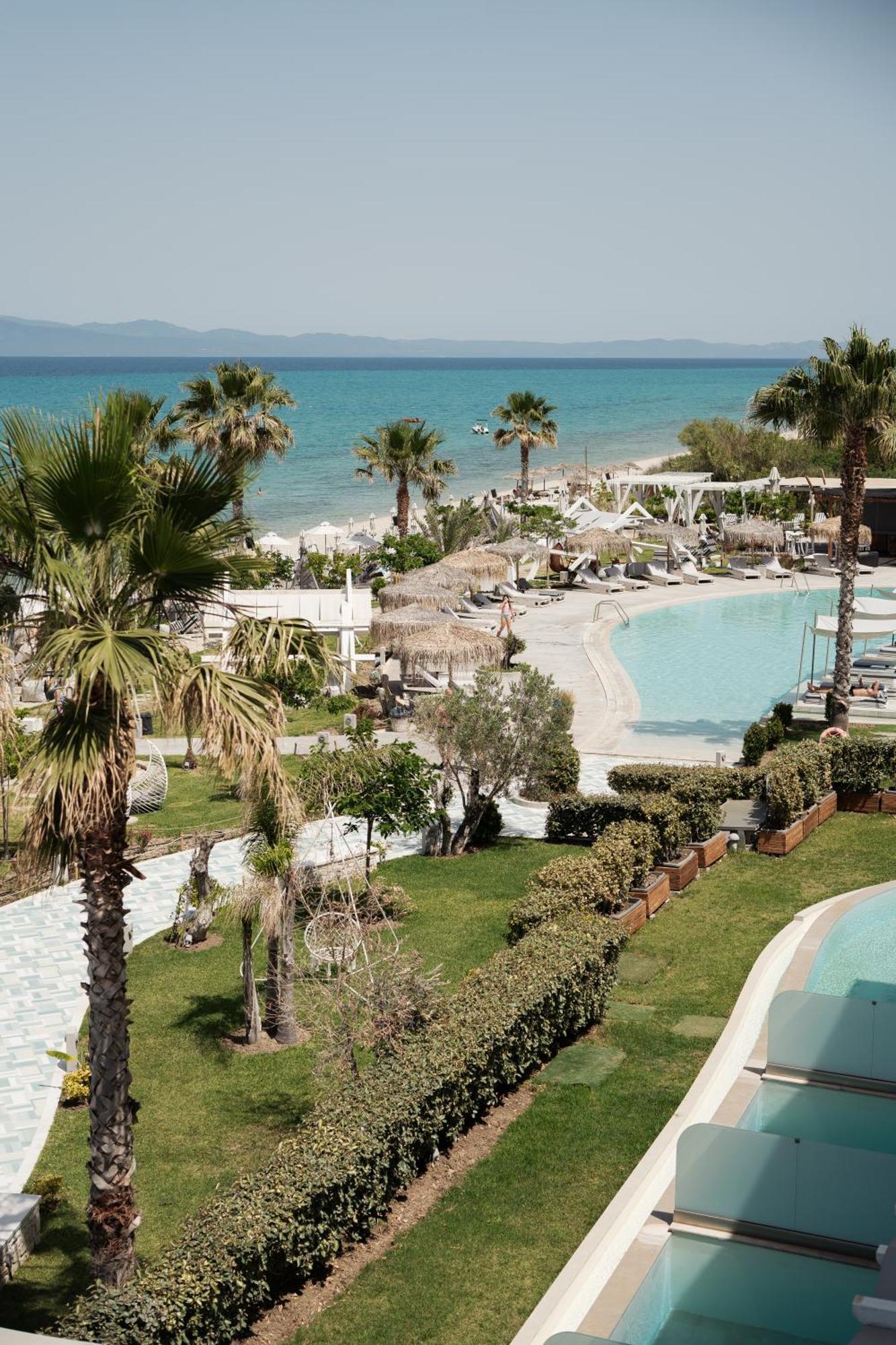 Aparthotel Blue Carpet Luxury 3*