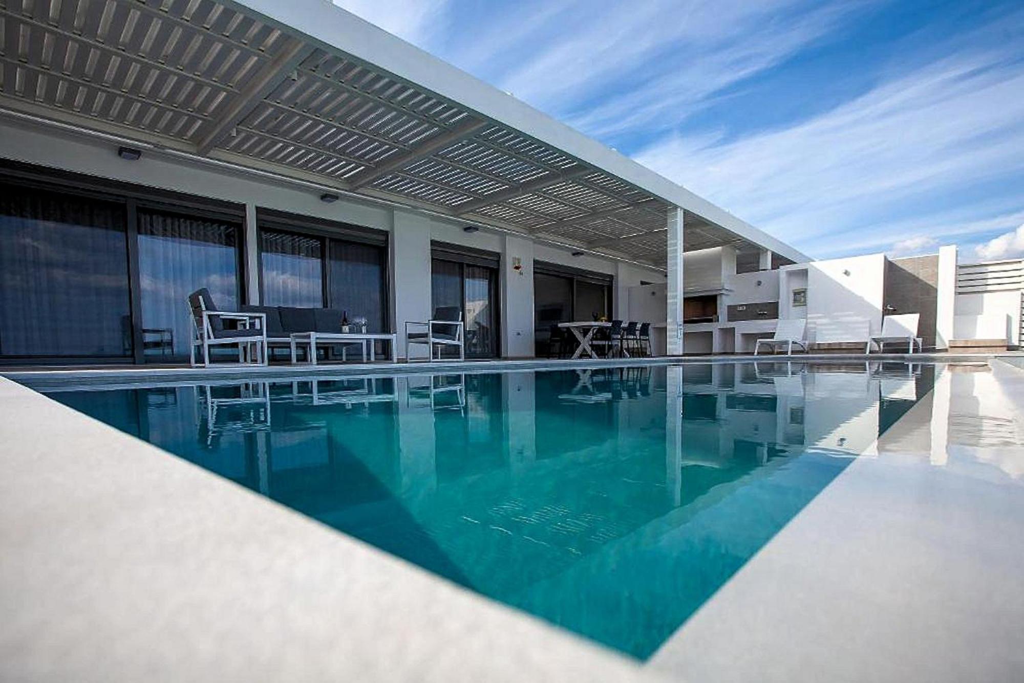 Executive Rhodes Nissos Stunning Sea Views 3 Bedrooms *