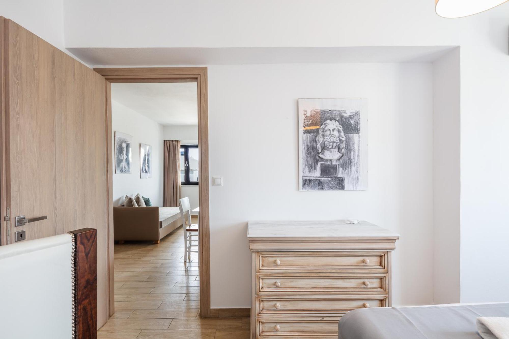 Golden Bay Boutique & Aparthotel