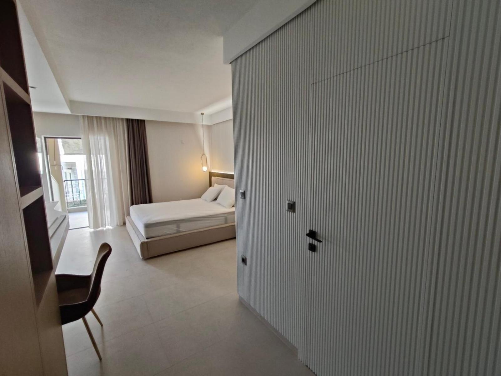 Hotel Core Polychrono