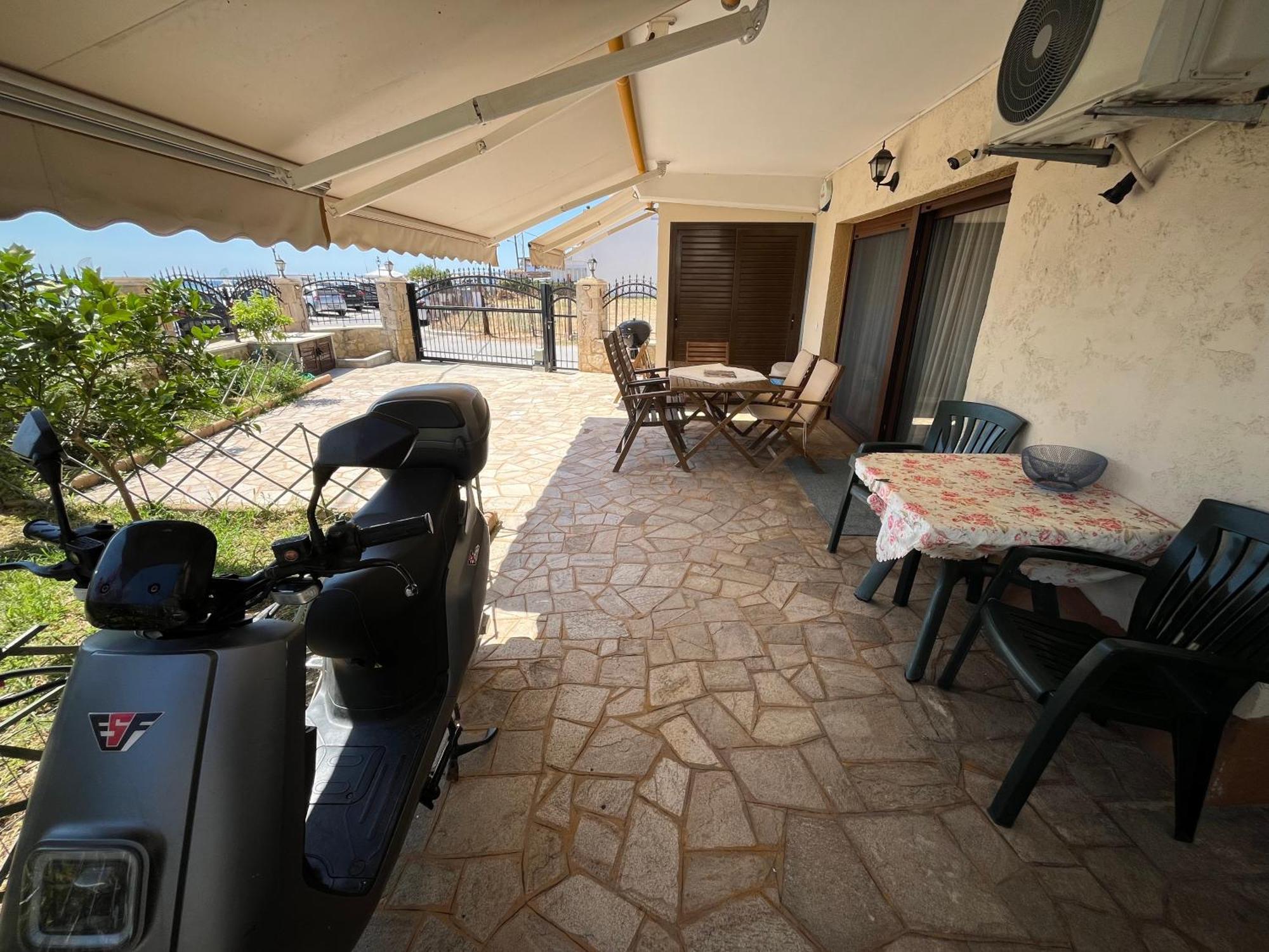 Holiday home Metaxenia's House 101 Nea Skioni