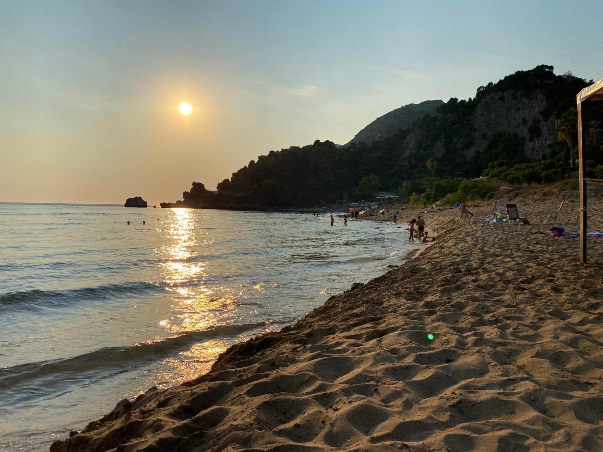 Escape - Corfu