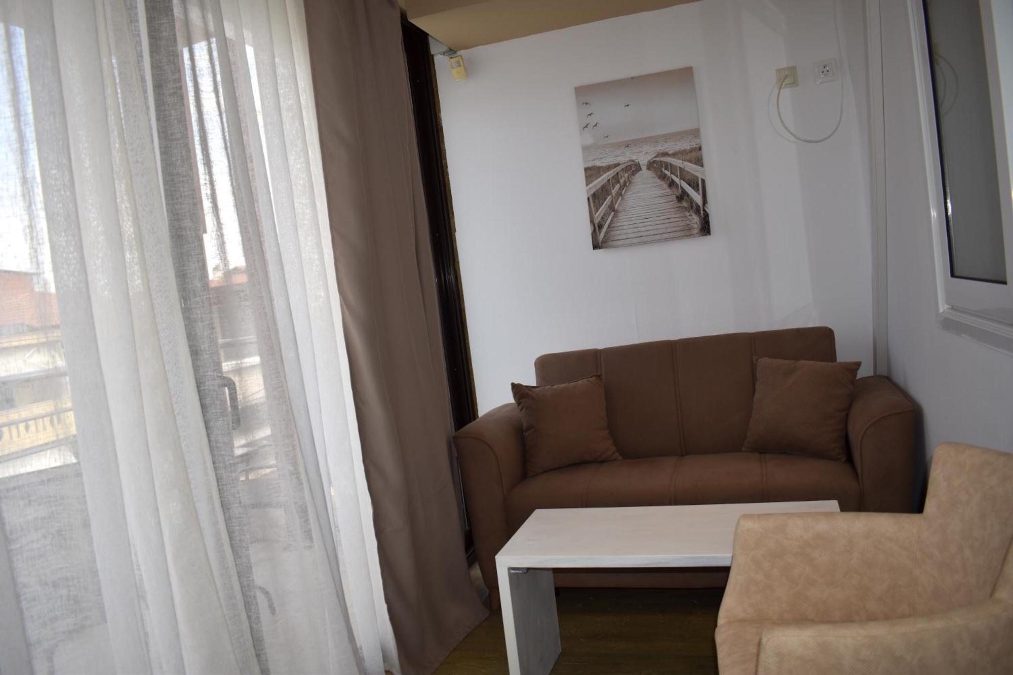 Lux In A Box, In The Center Apartment Nea Kallikrateia