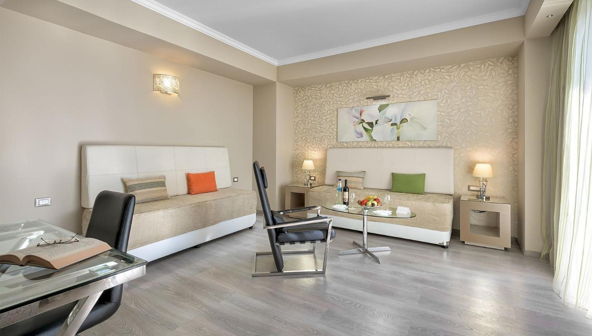 Hotel Atrium Platinum &