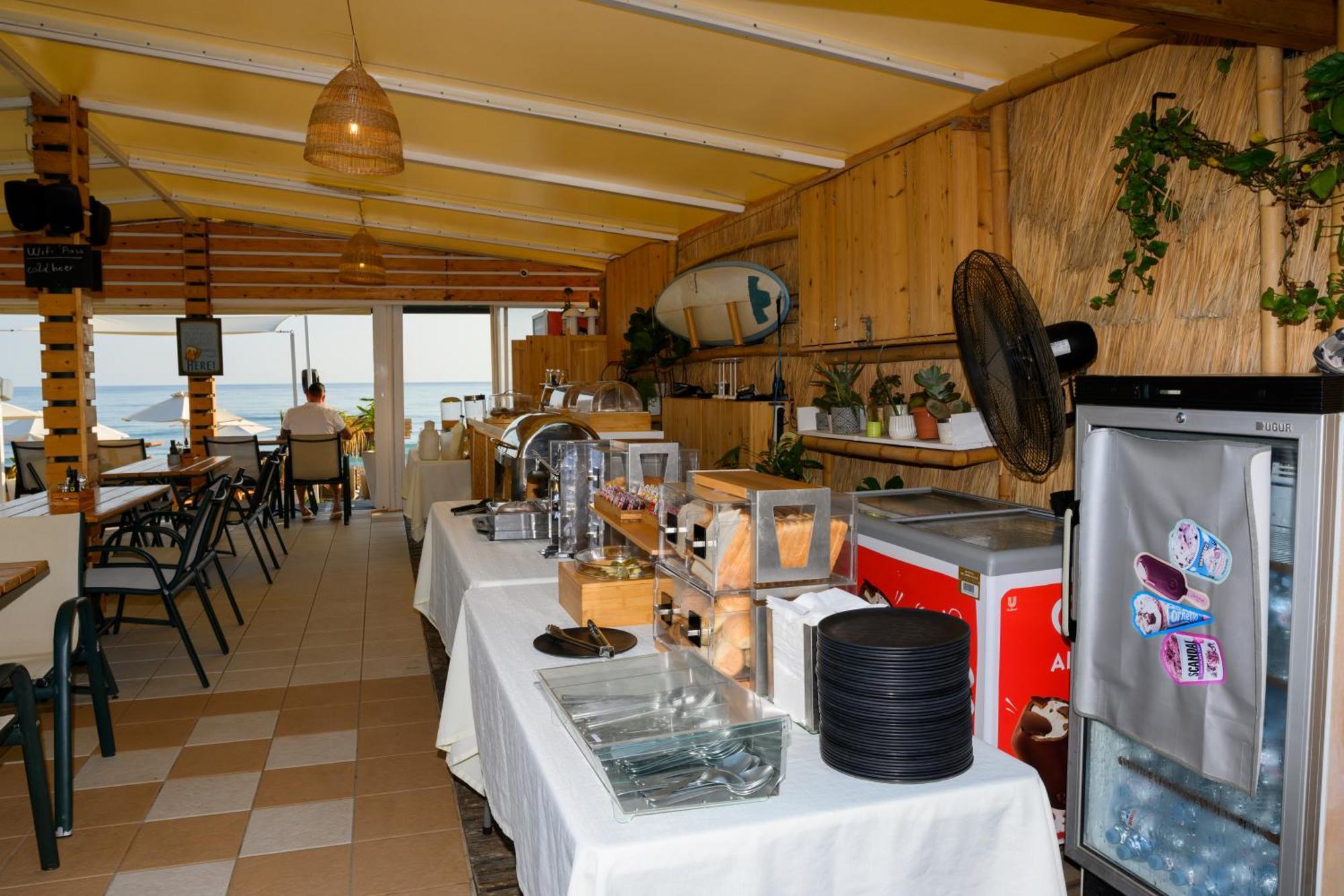 Esperides Aparthotel