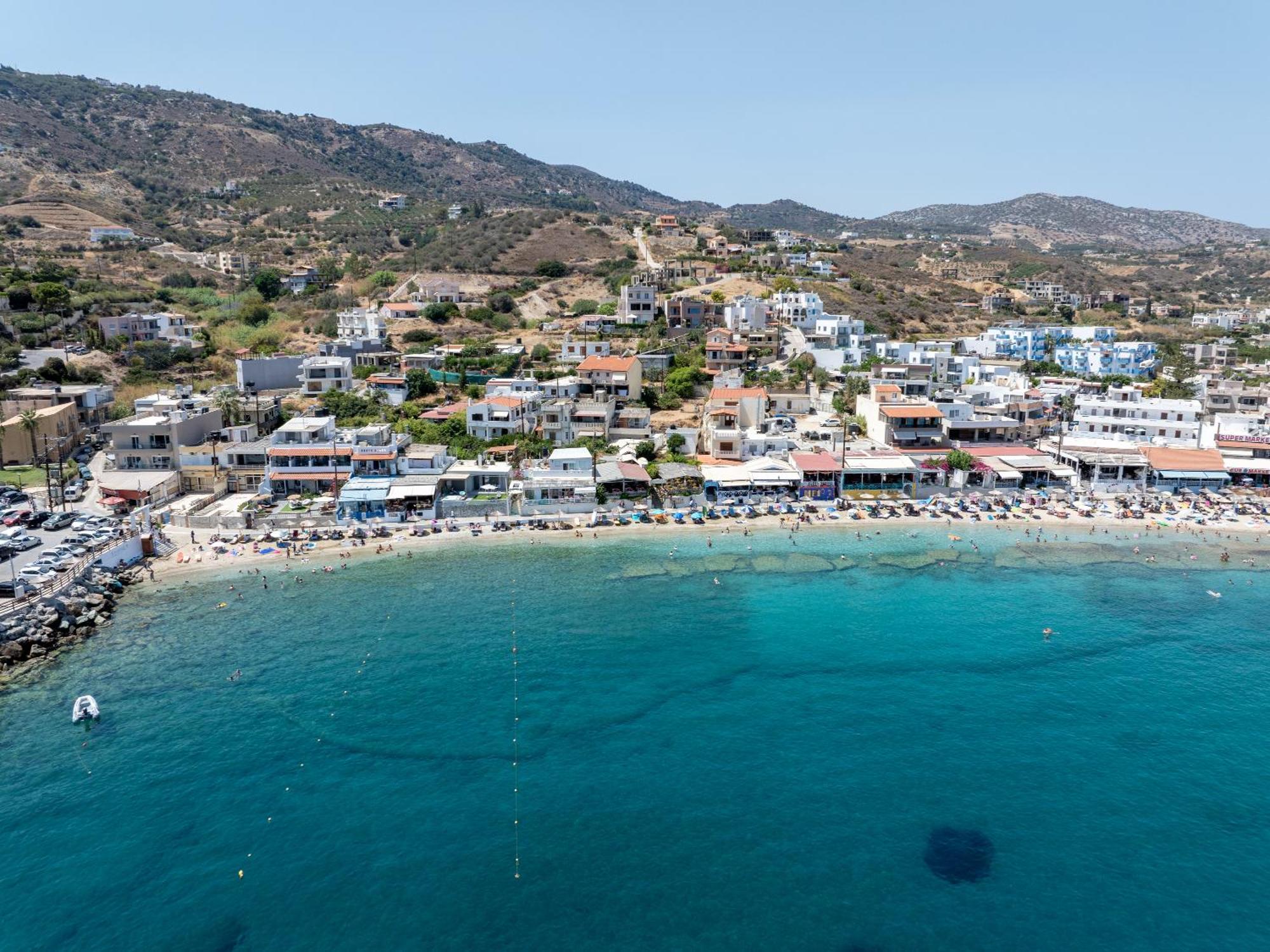 Omnia Agia Pelagia (Crete)