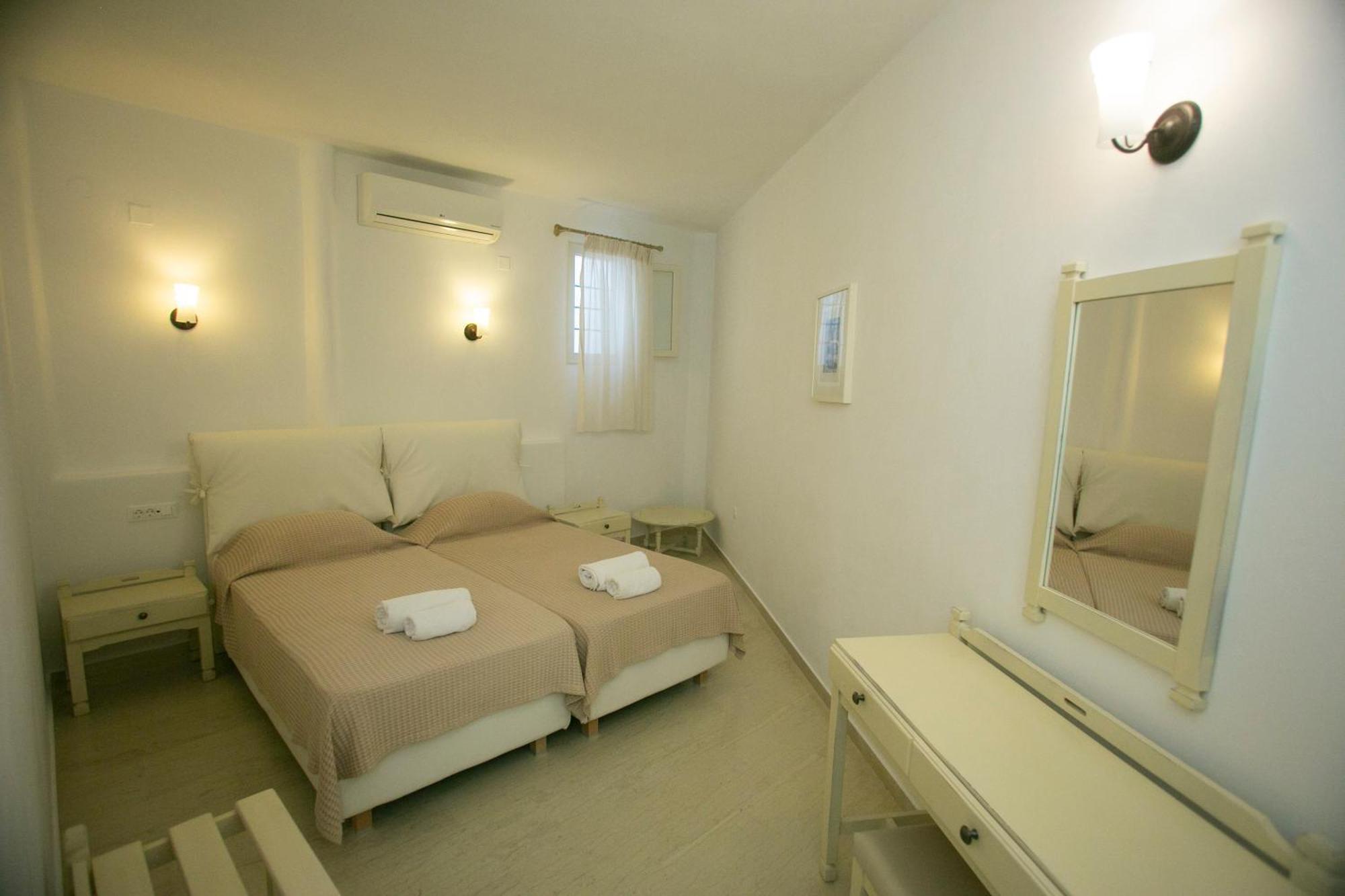 Panthea Aparthotel