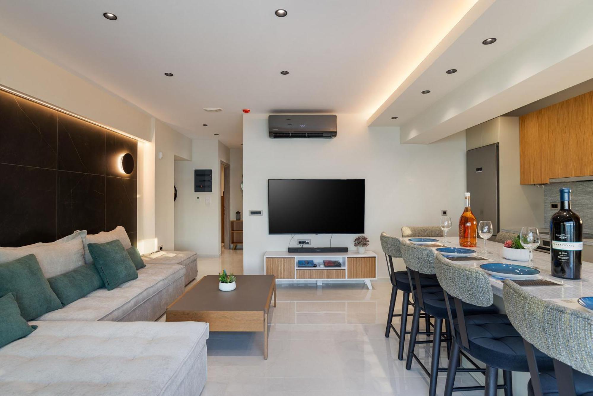 Seagull Luxury Next To The Sea - By Apokornas Apartment Almyrida (Crete)