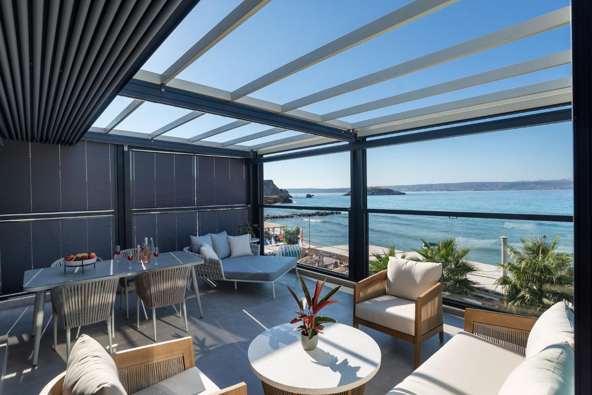 Seagull Luxury Next To The Sea - By Apokornas Apartment Almyrida (Crete)