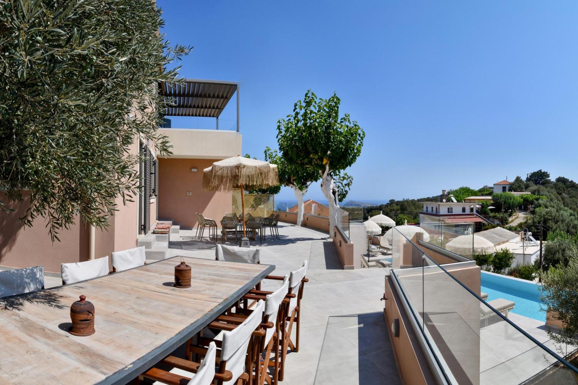Villa Alexandras's Mansion *