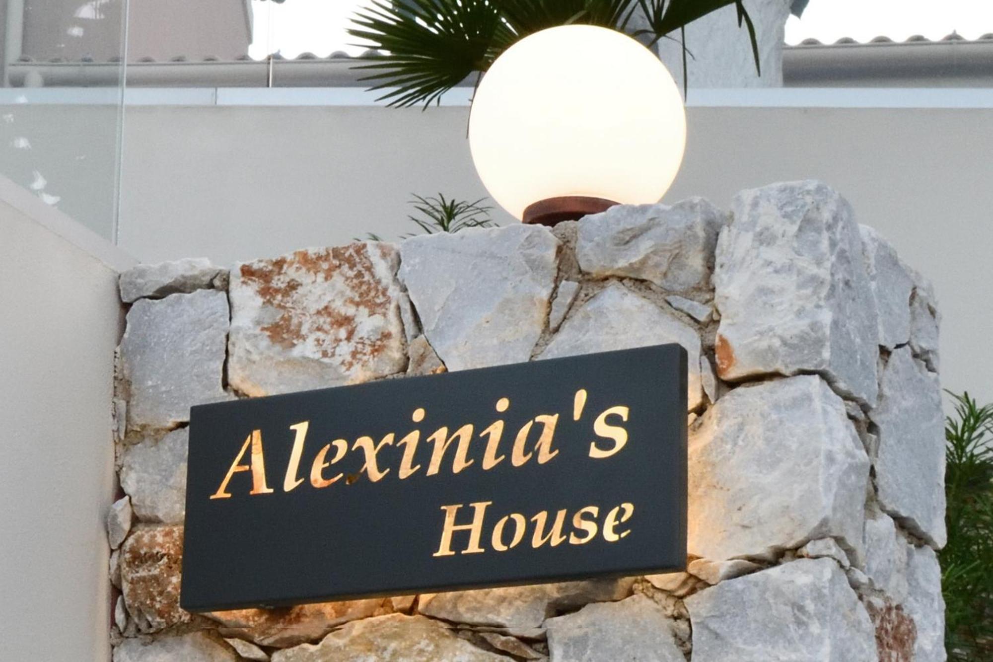 Alexandras's Mansion