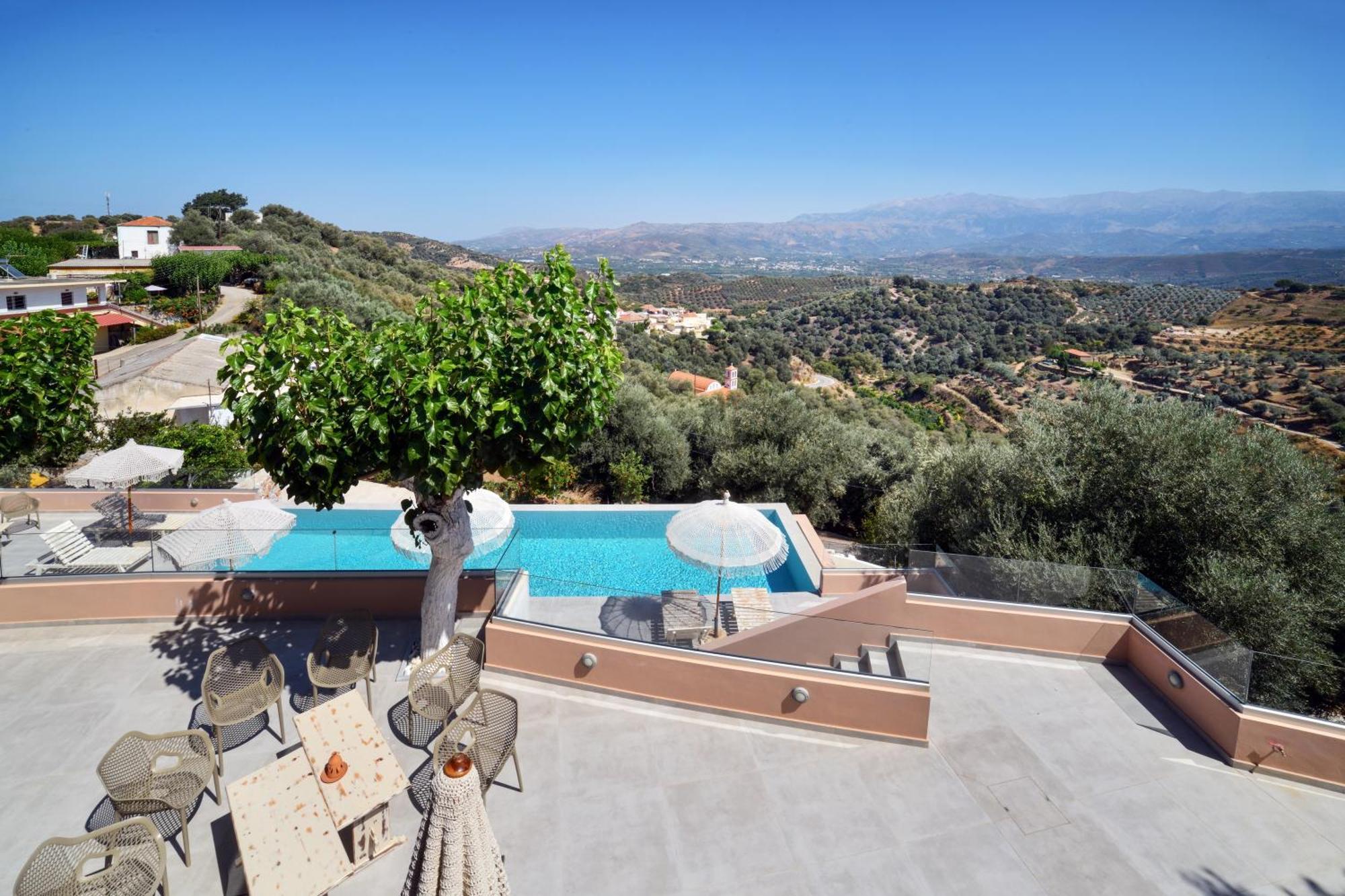 Alexandras's Mansion - Alexinia's House * Agia (Chania, Crete)