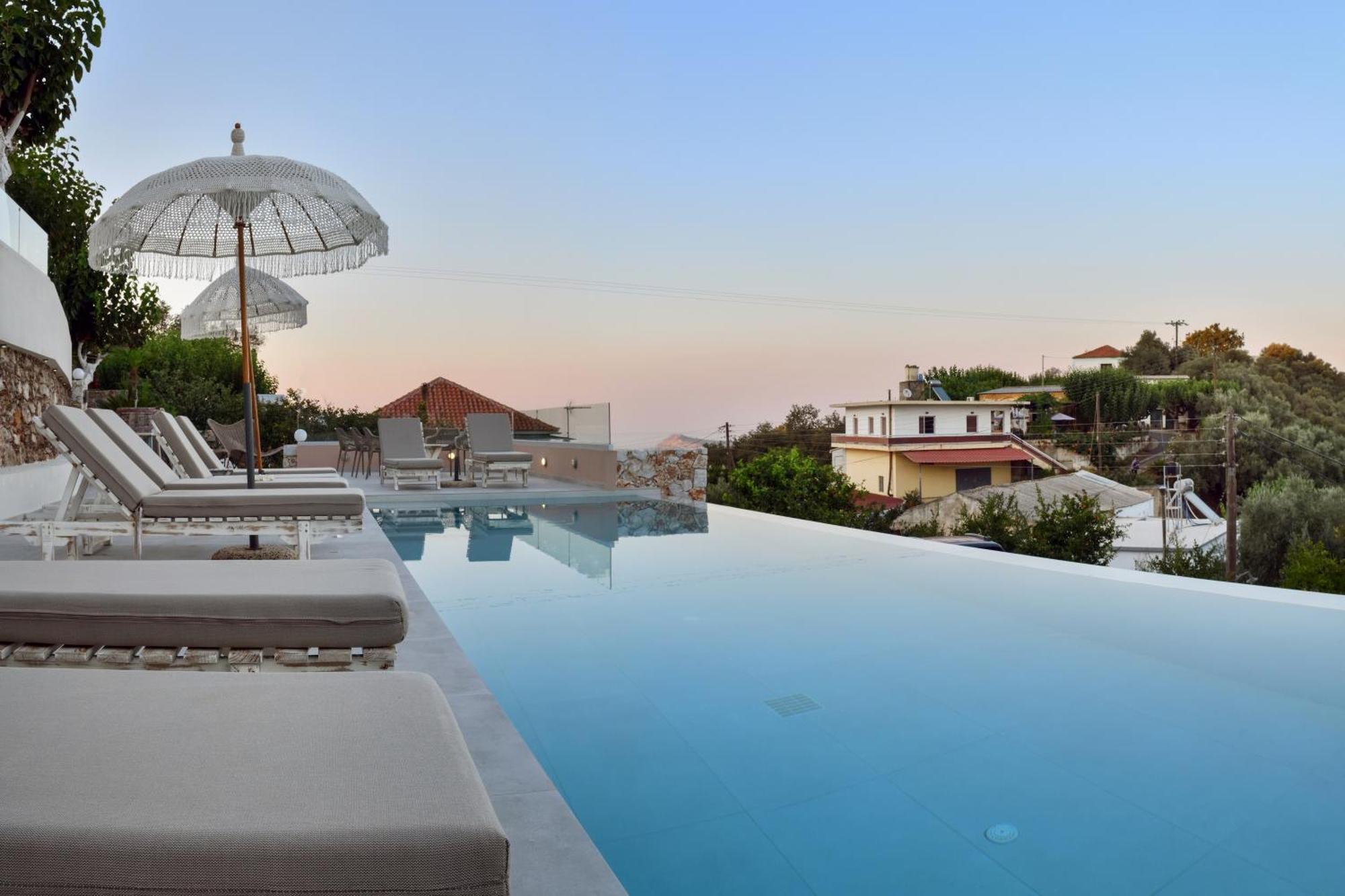 Villa Alexandras's Mansion - Alexinia's House Agia (Chania, Crete)
