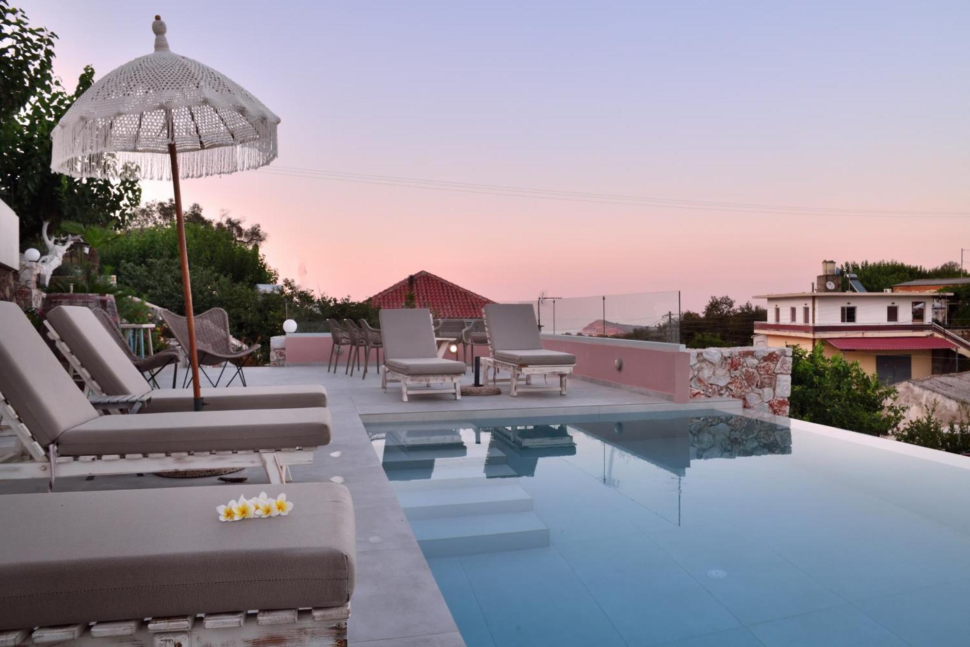 Alexandras's Mansion - Alexinia's House Villa
