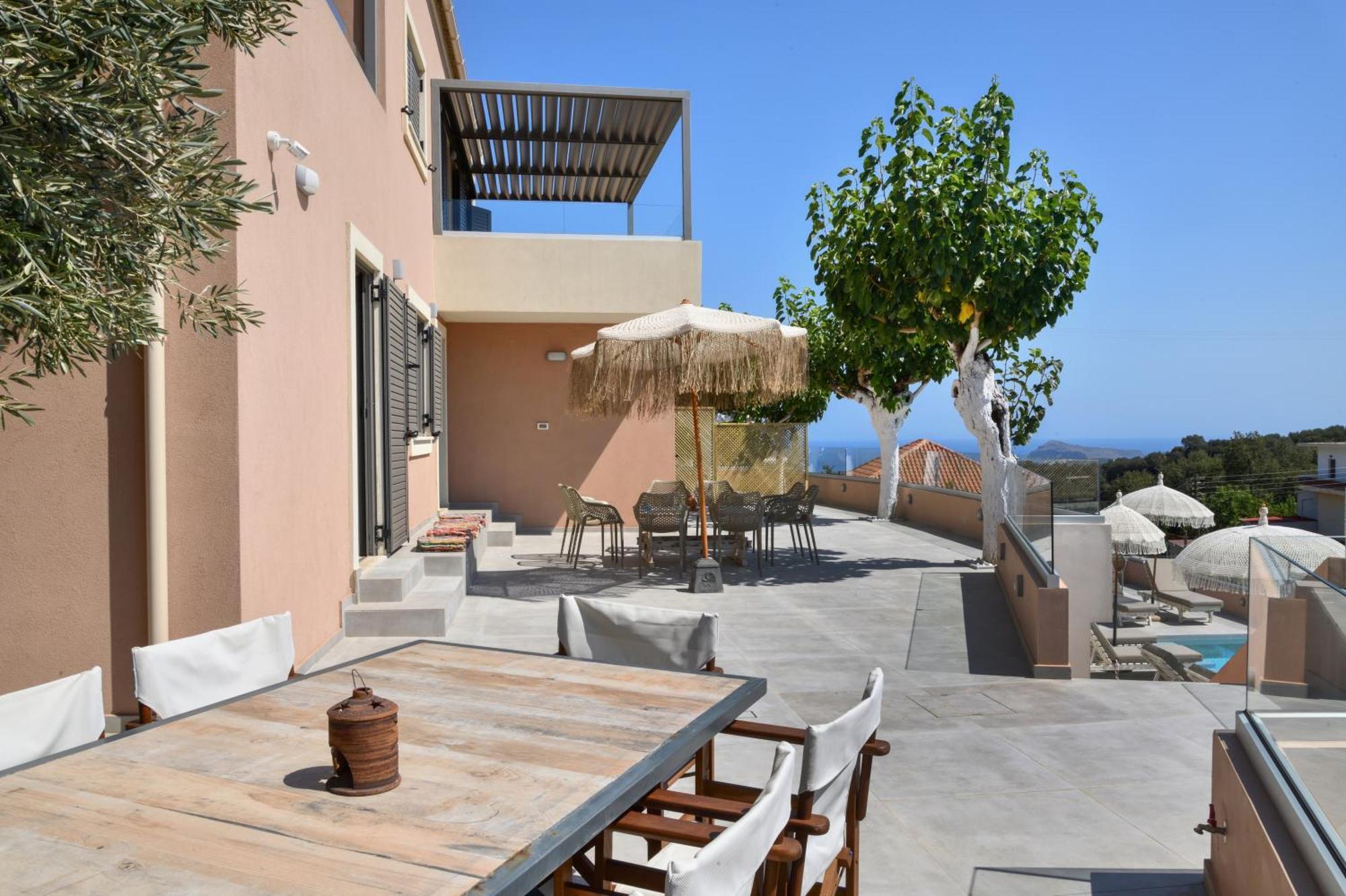 Villa Alexandras's Mansion - Alexinia's House