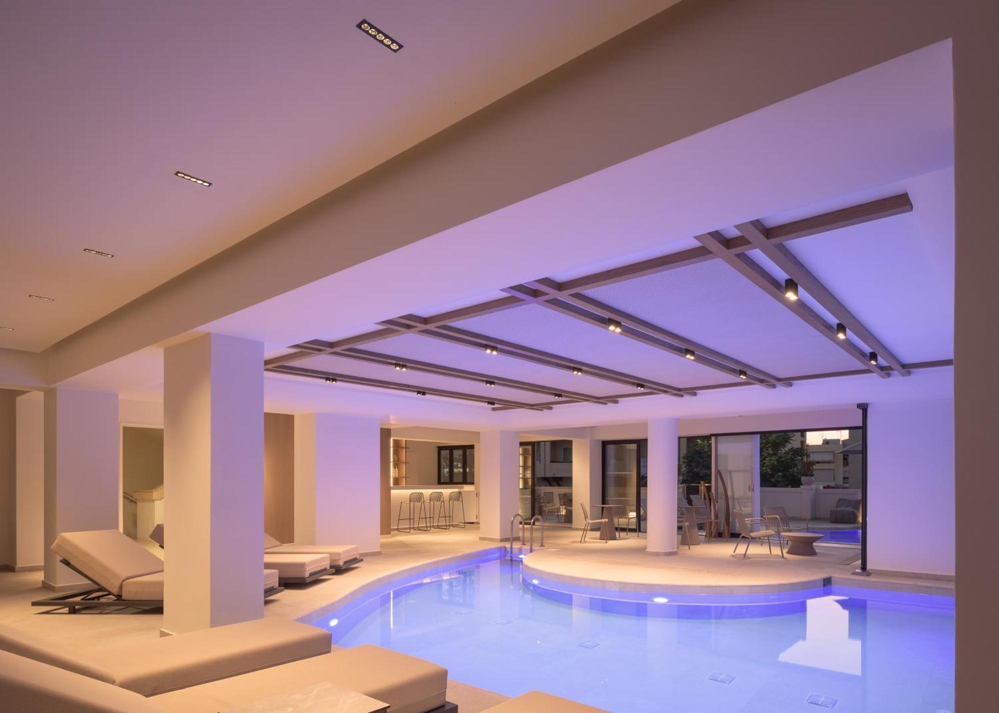 Theartemis Palace
