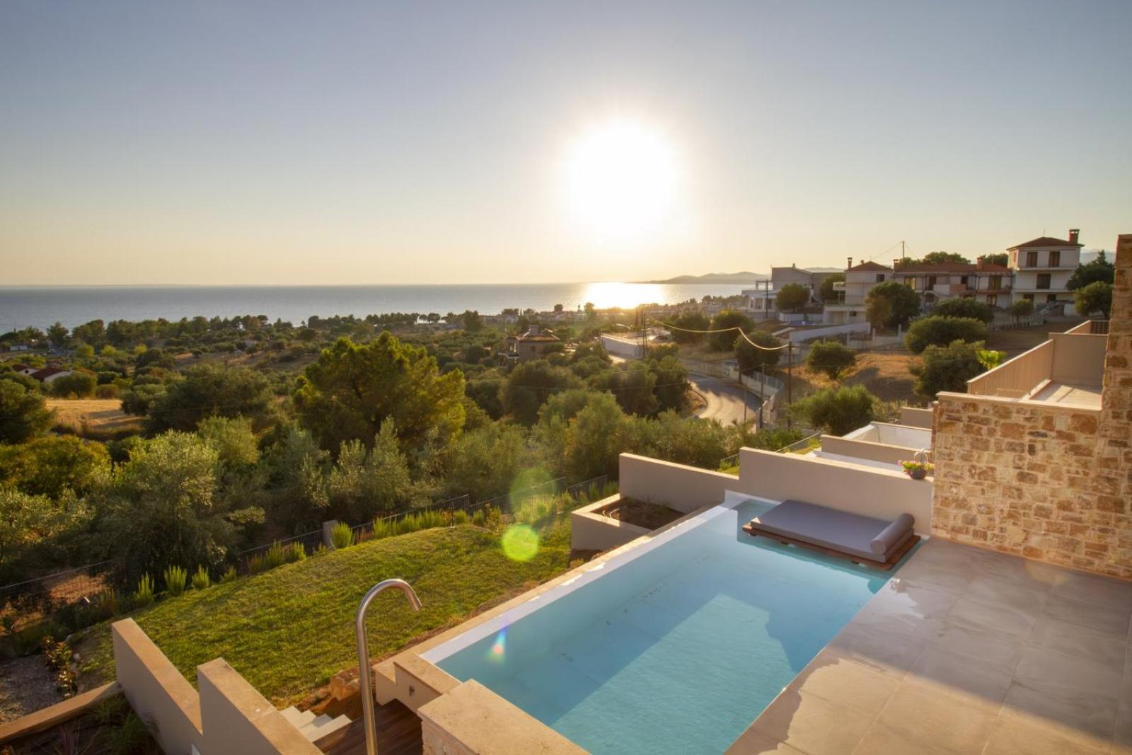 Lithos - Halkidiki * Nikiti (Sithonia)