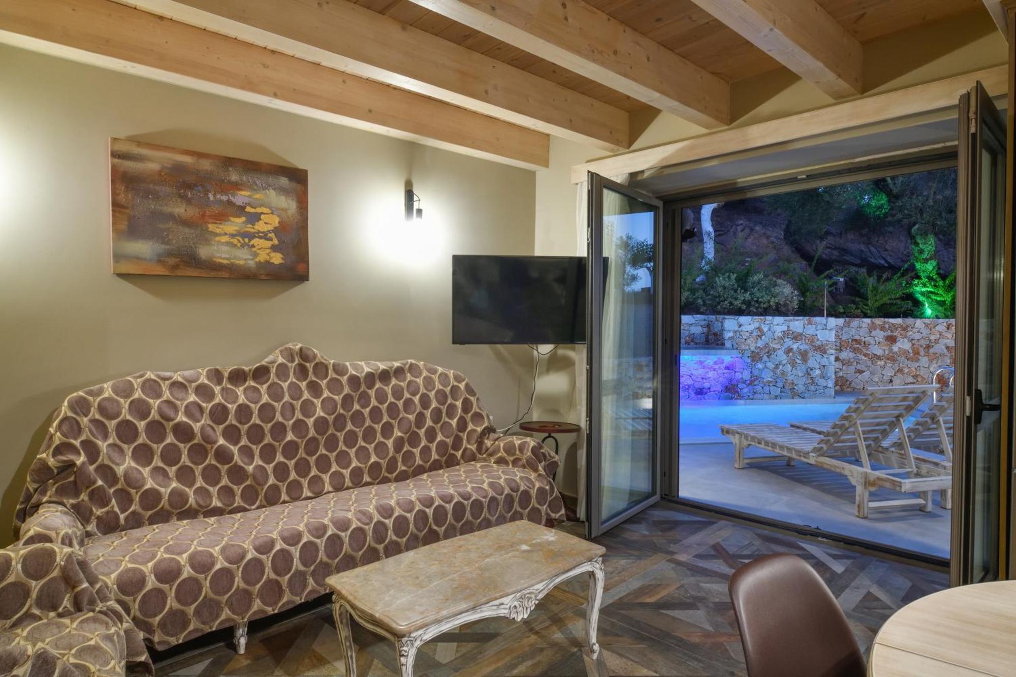 Alexandras's Mansion * Agia (Chania, Crete)