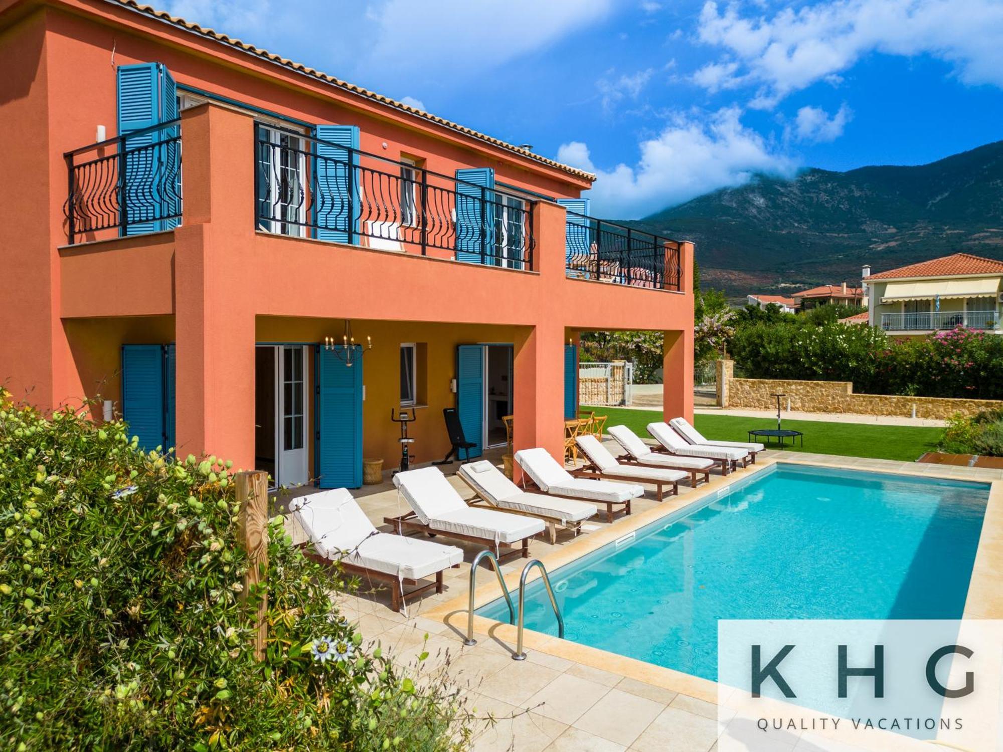 Annino In Village With Private Pool! Villa Karavados