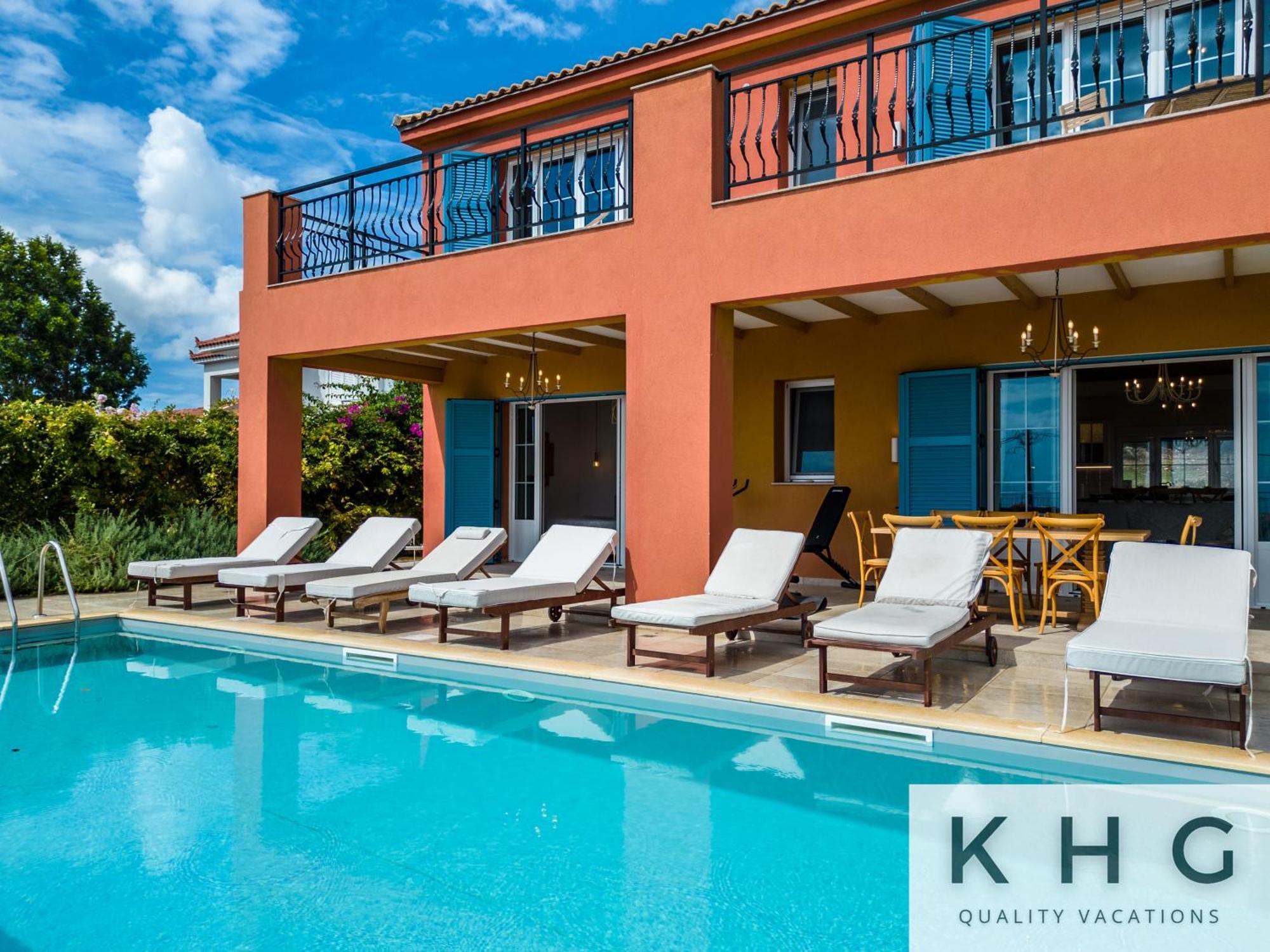 Annino In Village With Private Pool! * Karavados