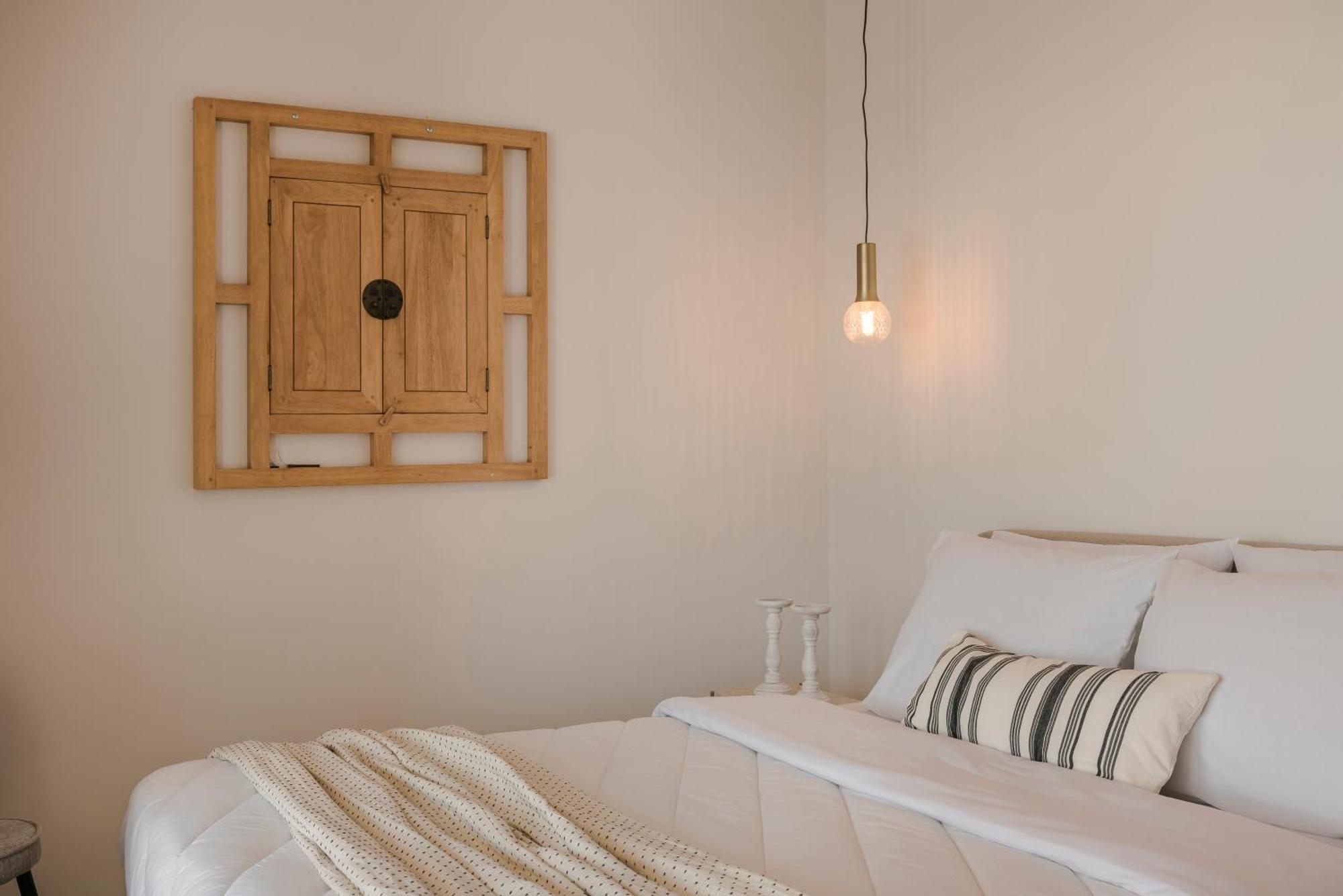 Annino In Village With Private Pool! Karavados
