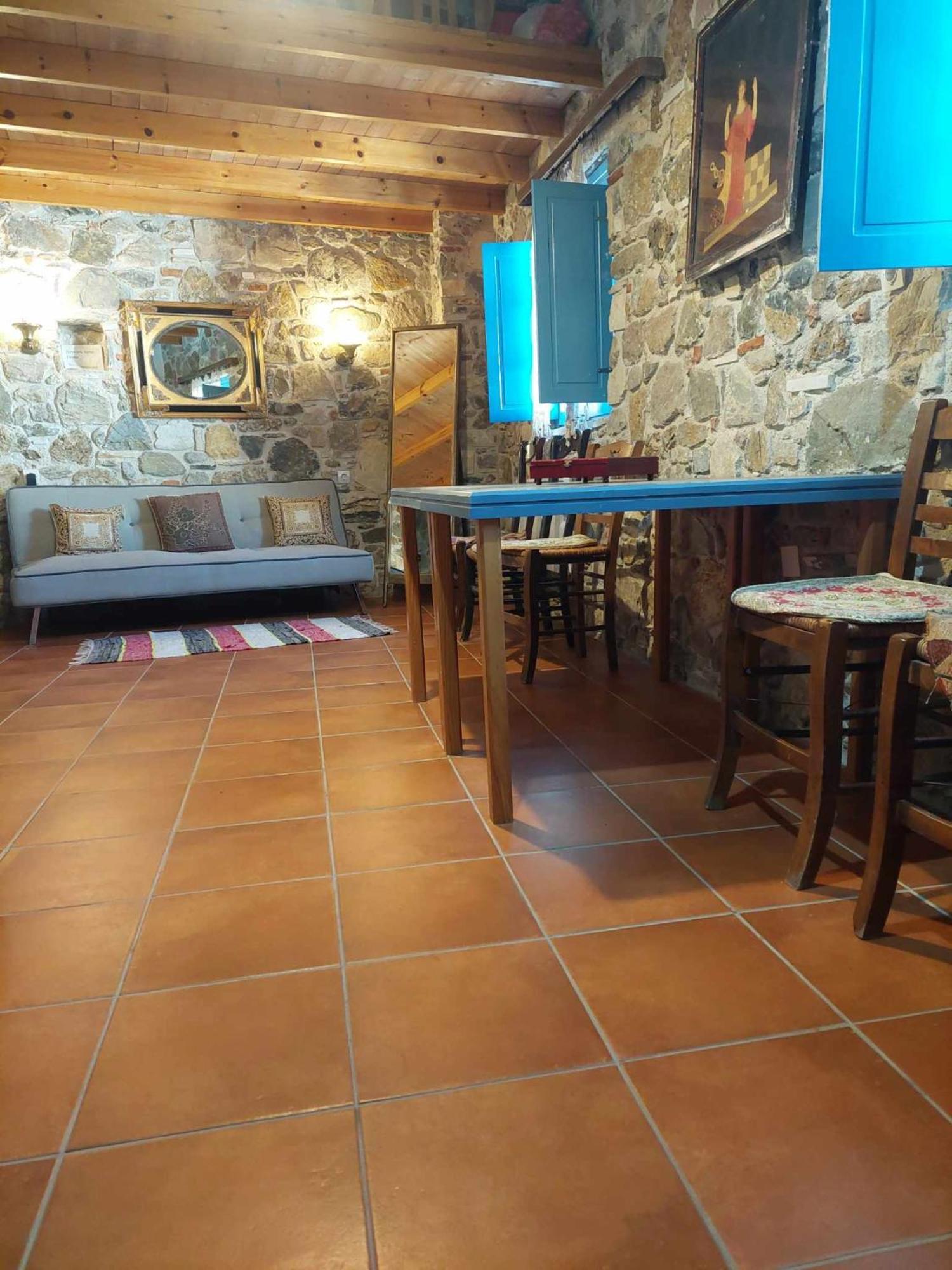 Seaview Villa Asfendiou