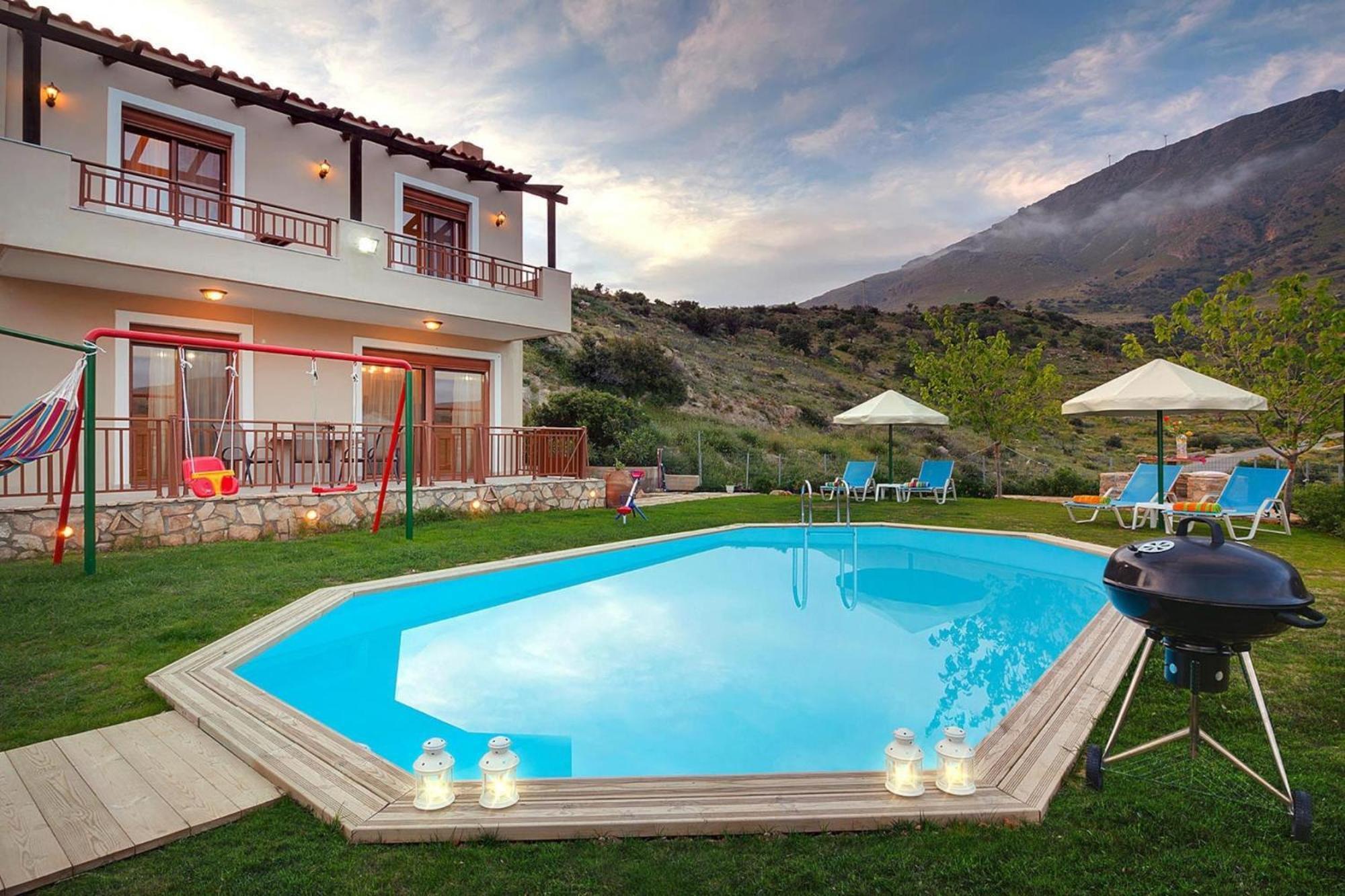 Triopetra Holiday home *