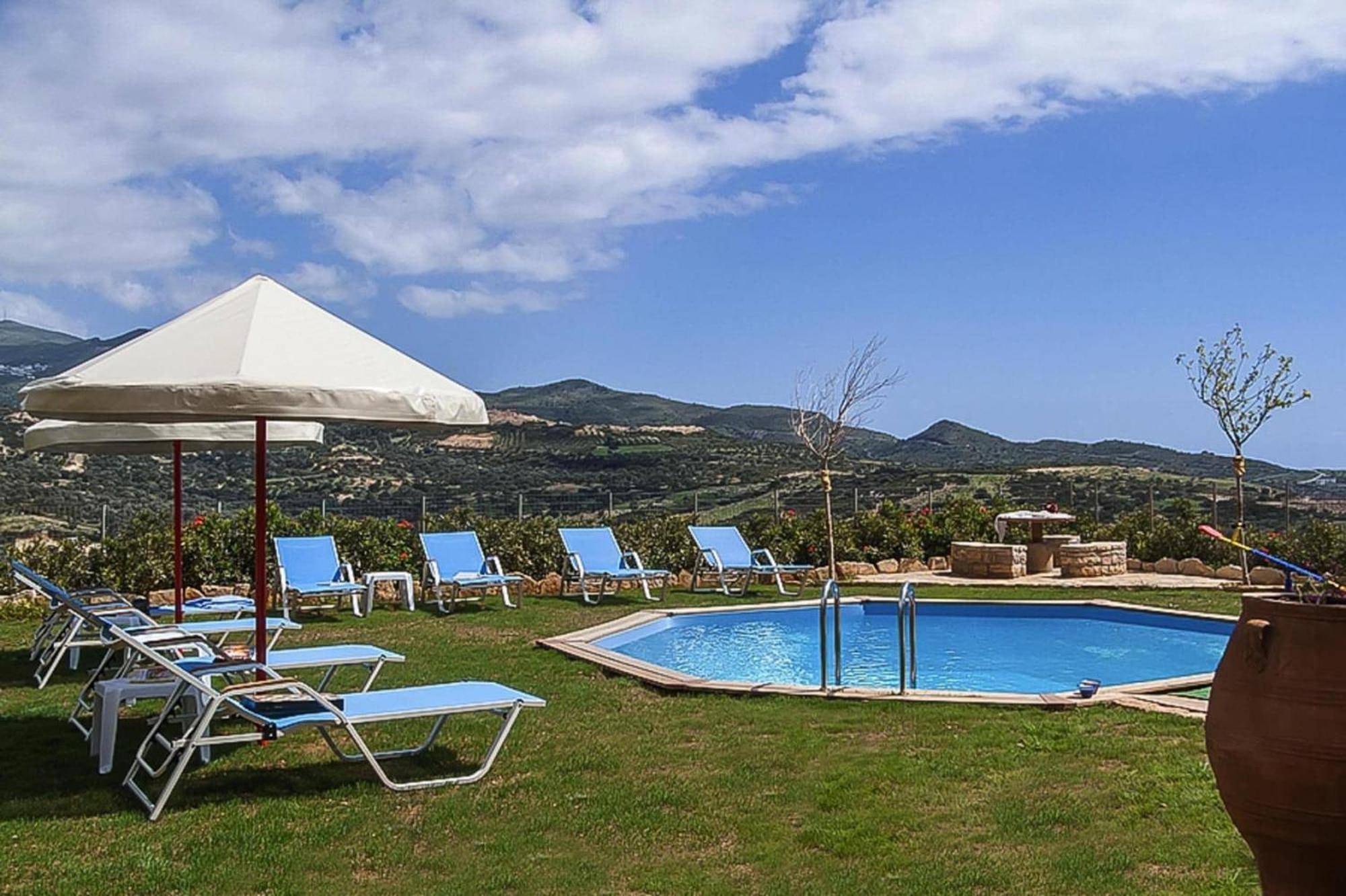 Holiday home Triopetra