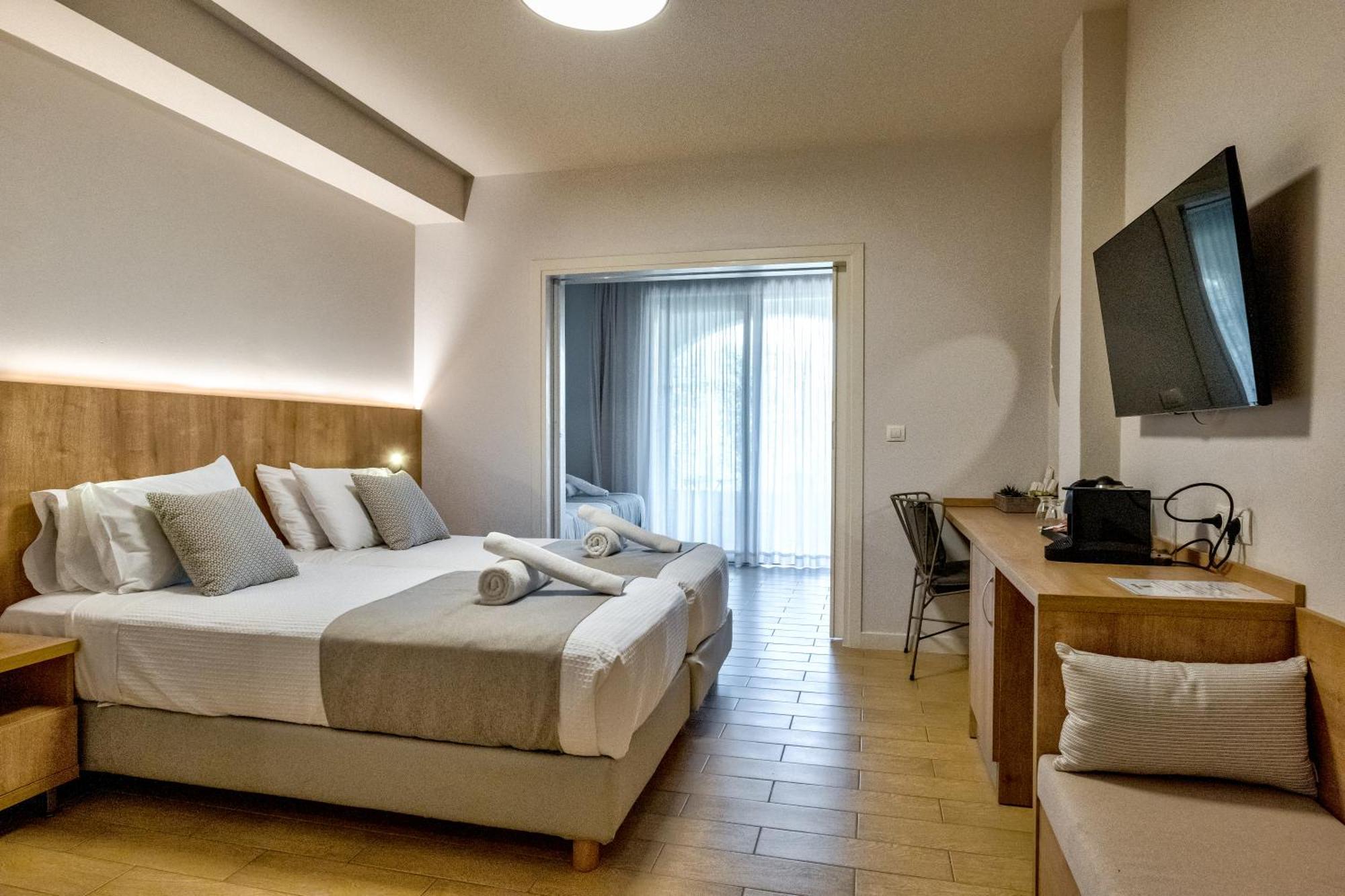 White Olive Elite Rethymno