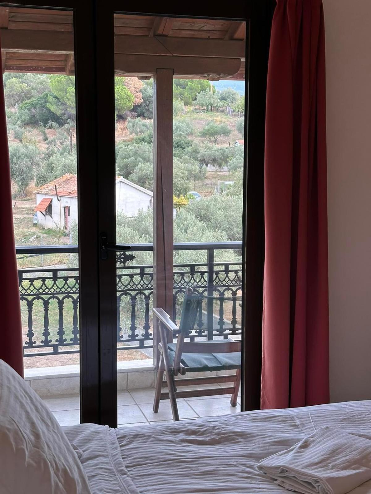Hotel Pyrgos