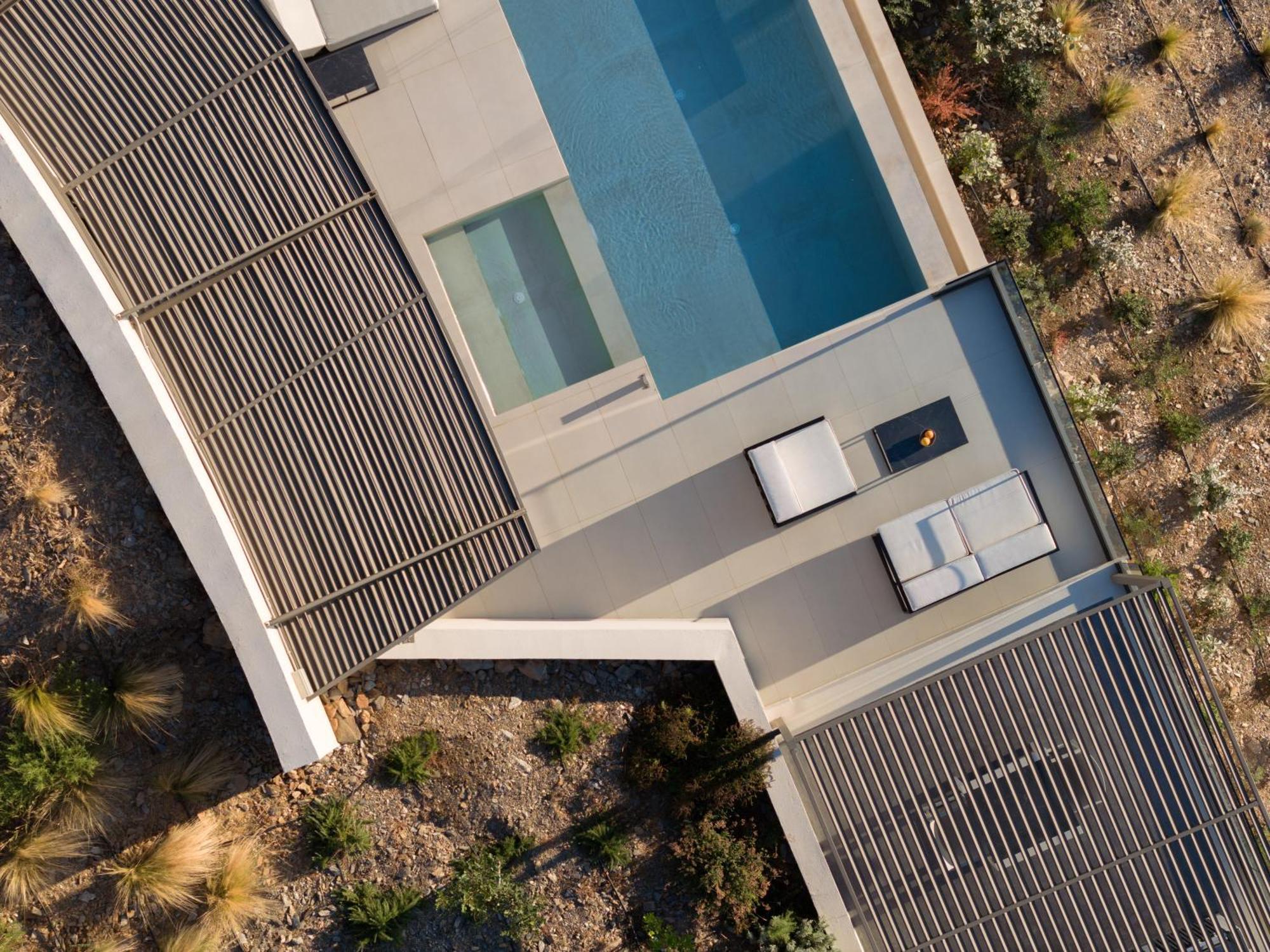 Cueva Villas, With Pool, Seaviews & Close To Sea, By Thinkvilla *