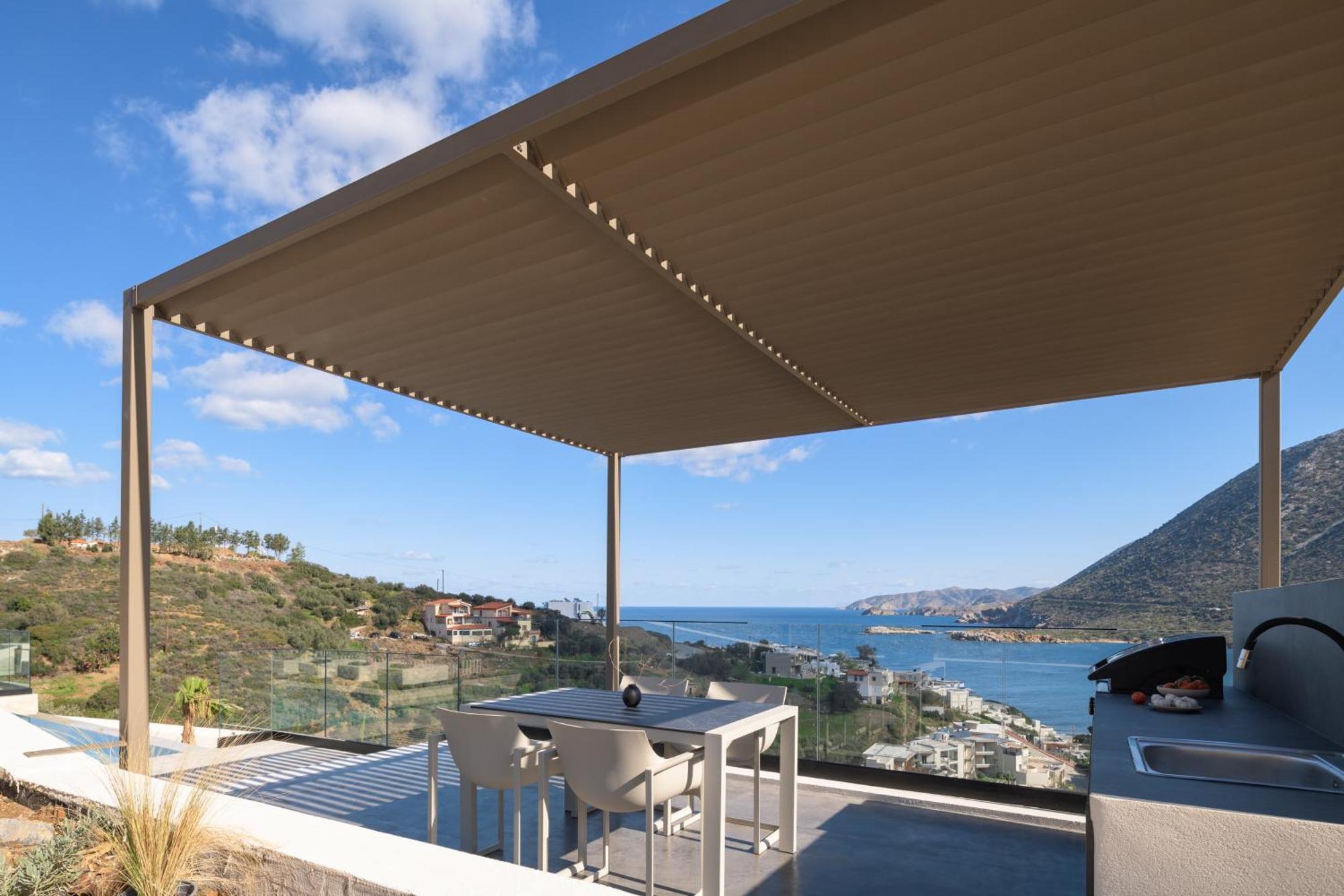 Cueva Villas, With Pool, Seaviews & Close To Sea, By Thinkvilla Villa