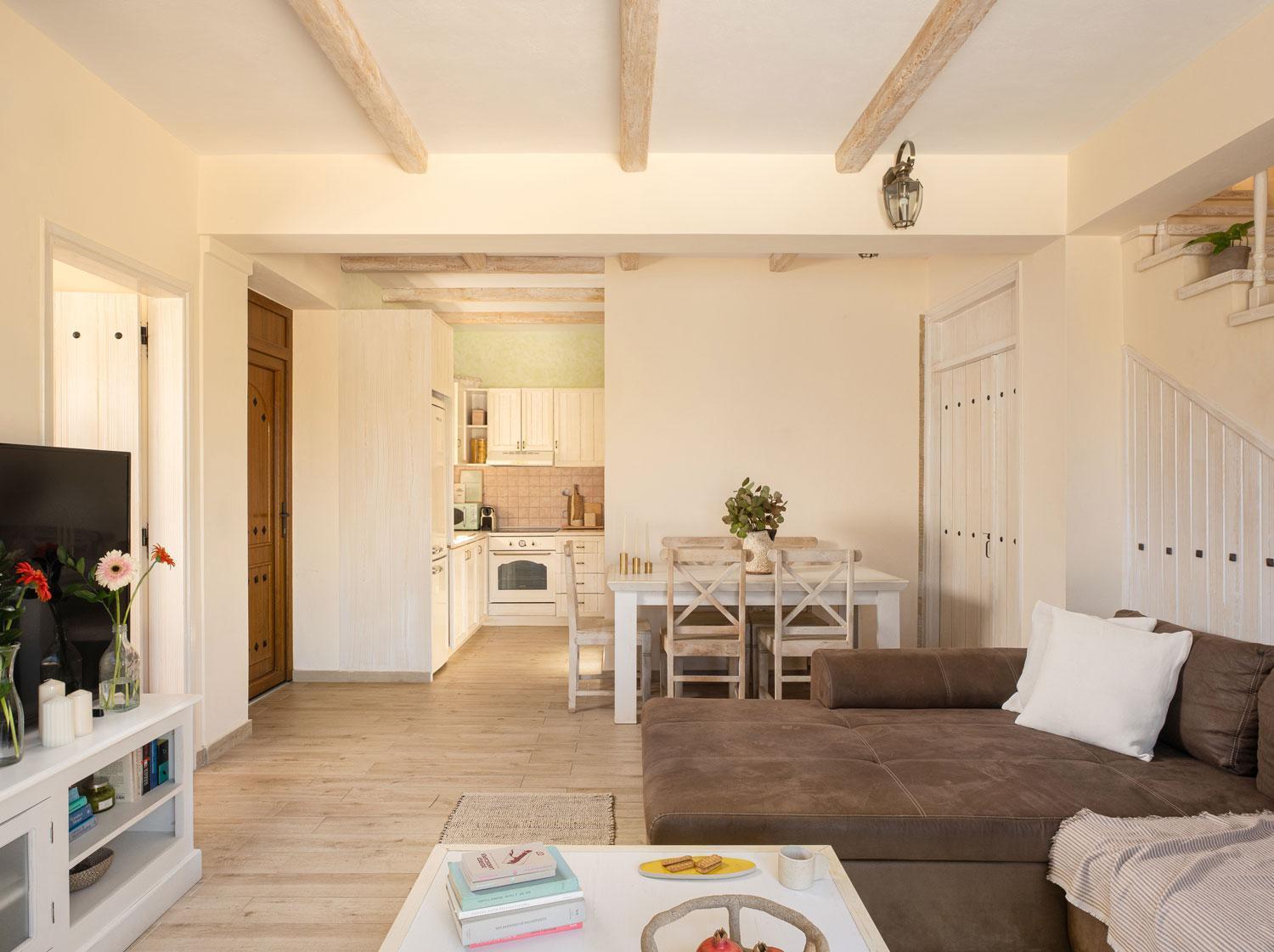 Ydria Villa *