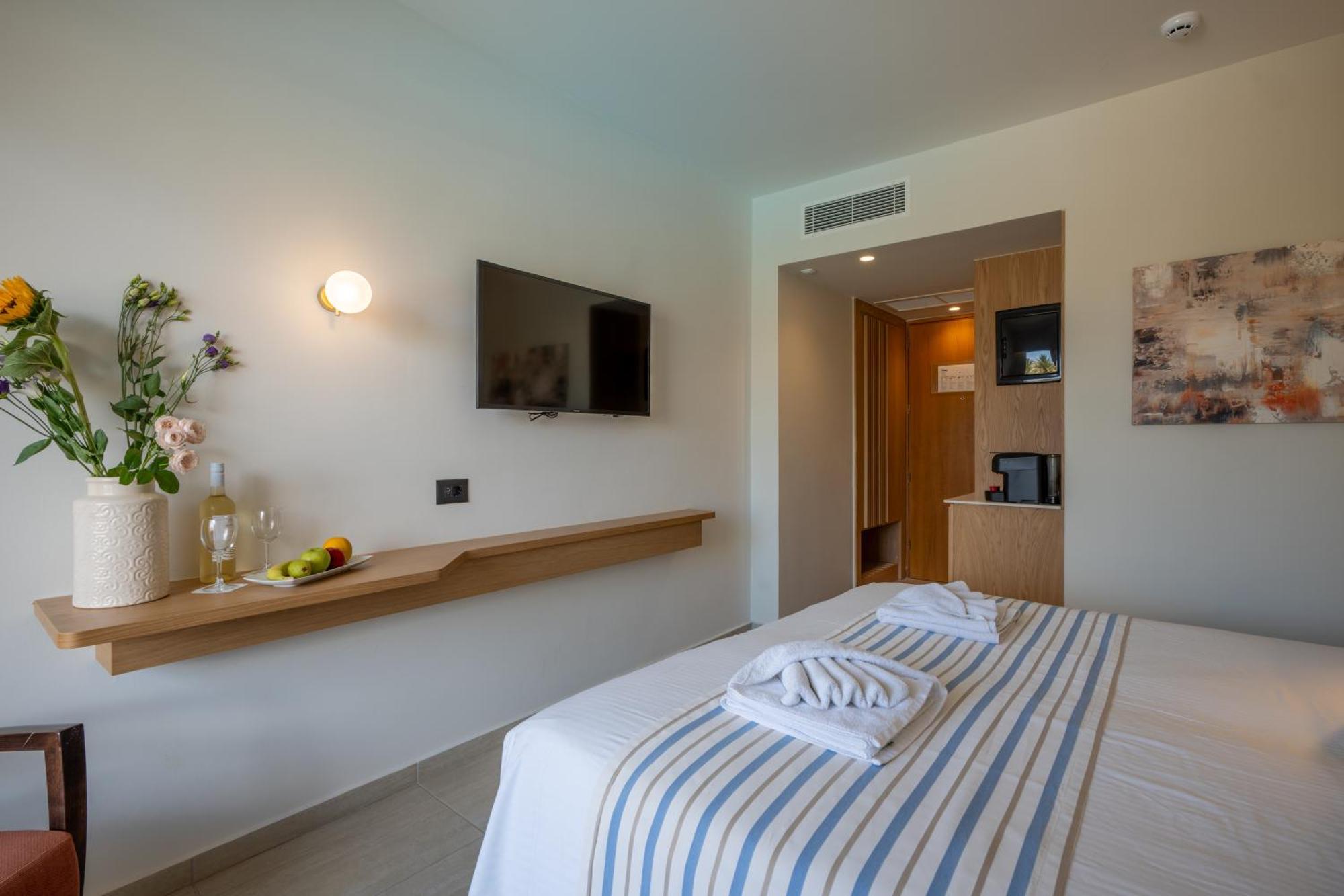 Hotel Minos