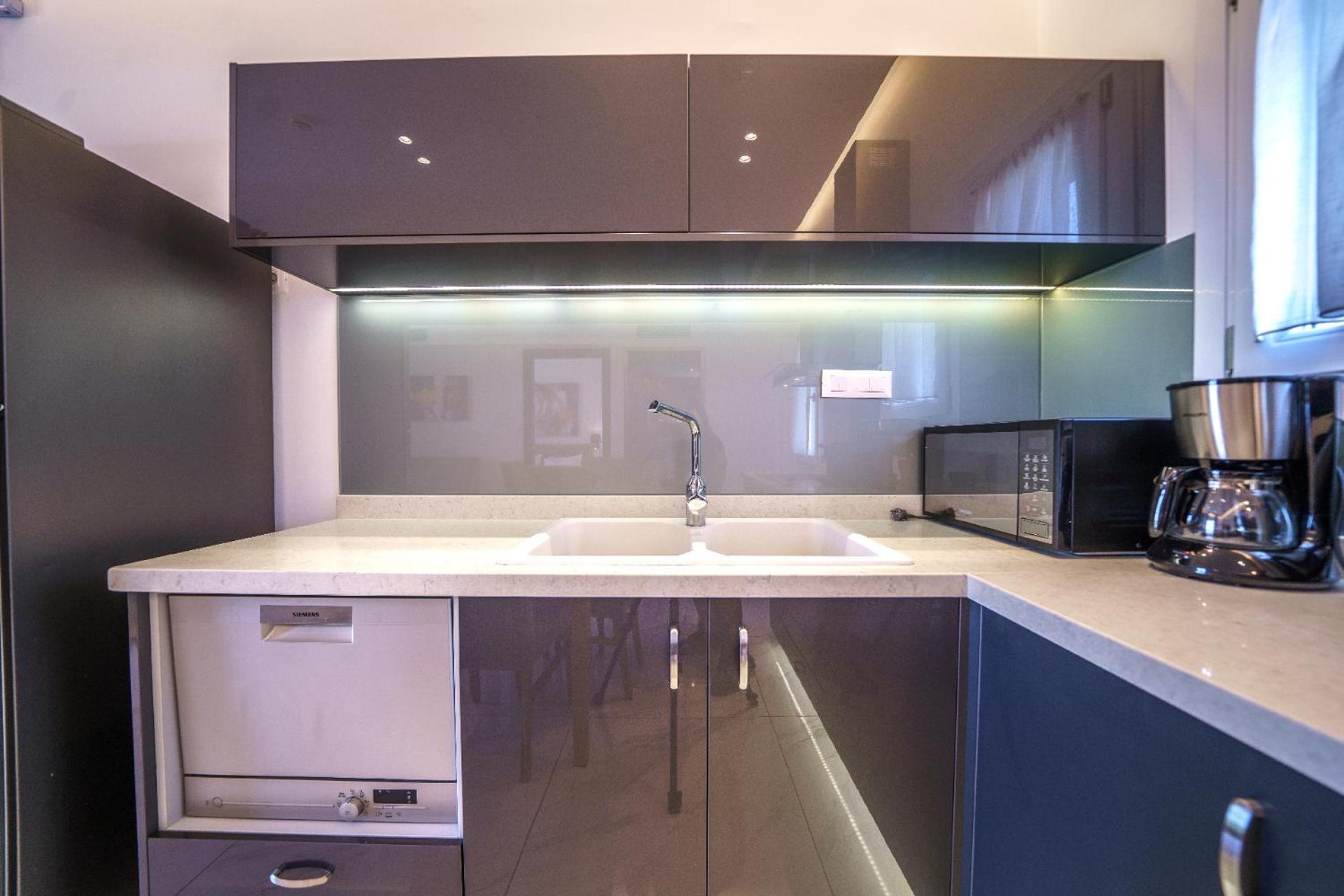 Elysian Apartment *