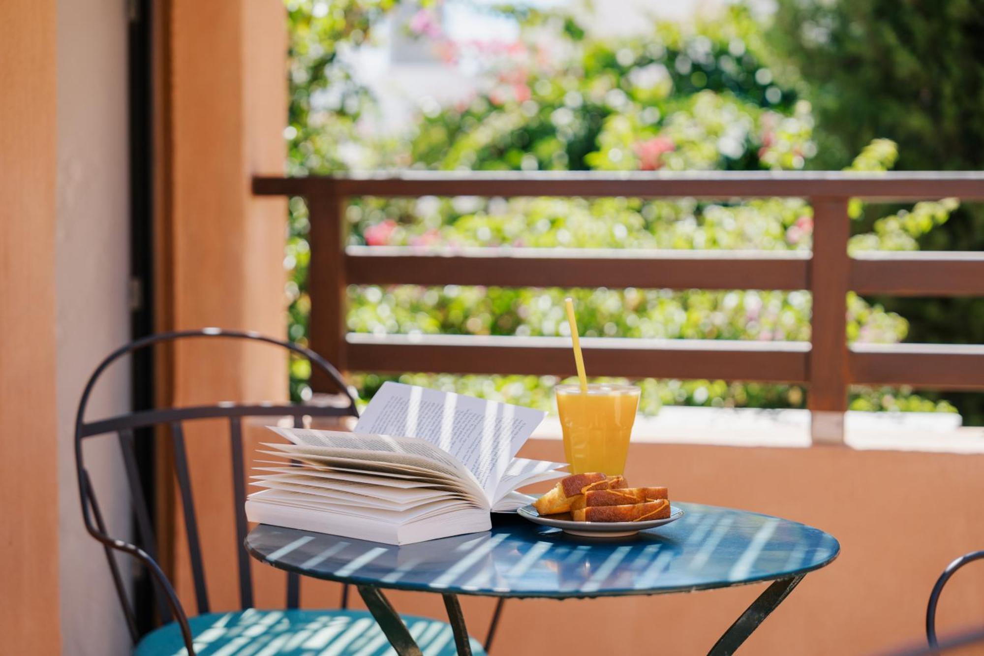Hotel Koutouloufari Village Club