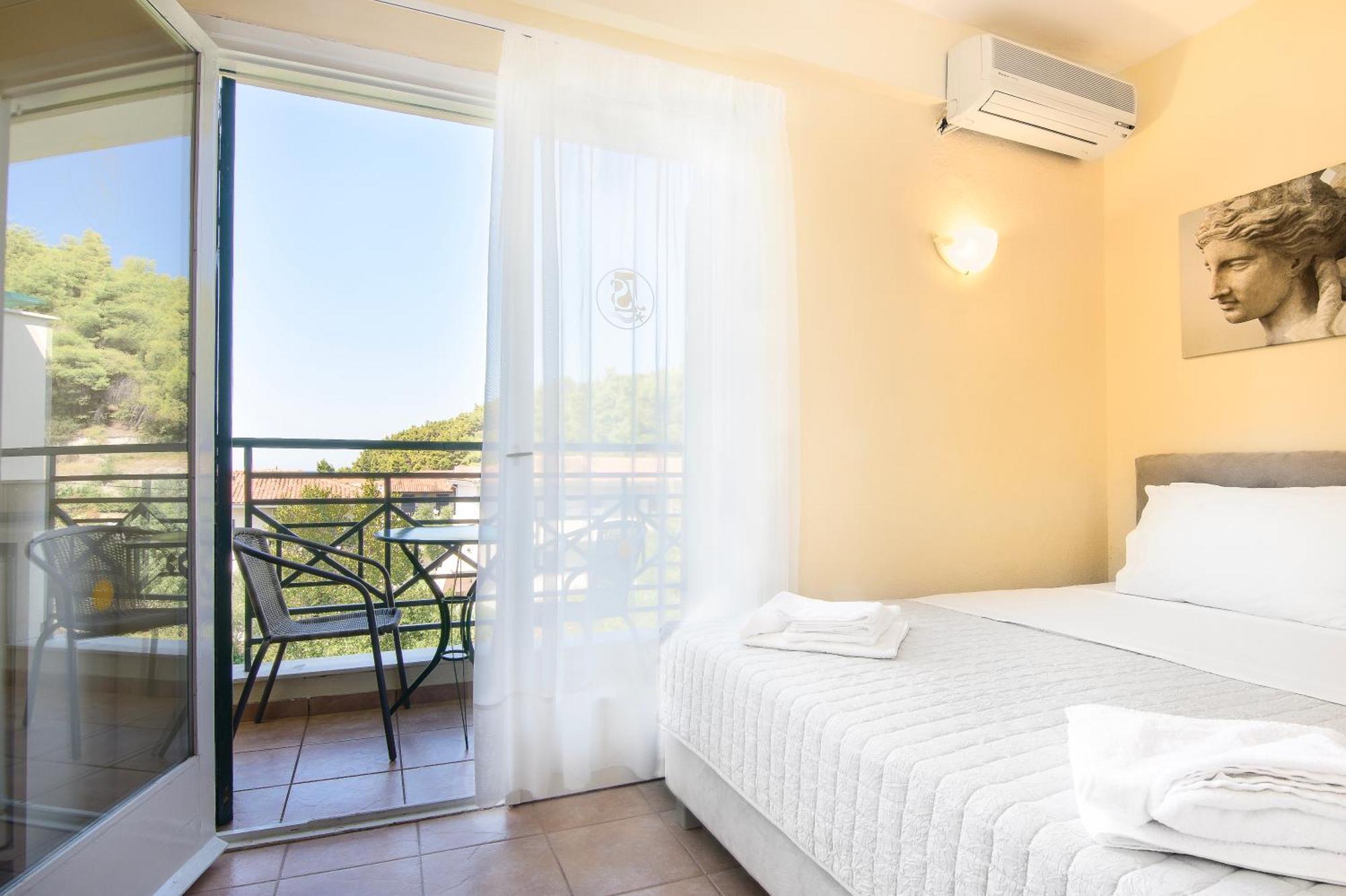 Julia Hotel 2*