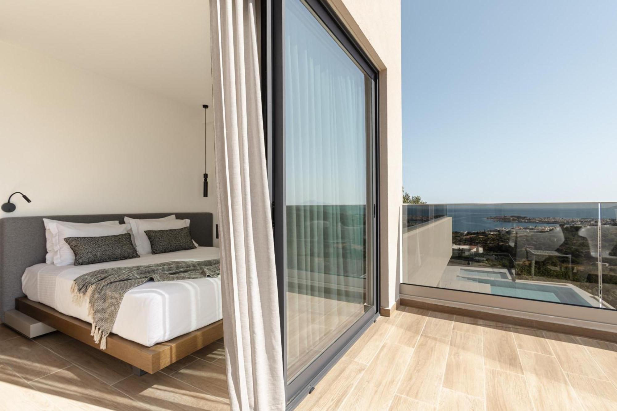 Villa Aerial - Sea & Gaze With Daily Housekeeping By Etouri