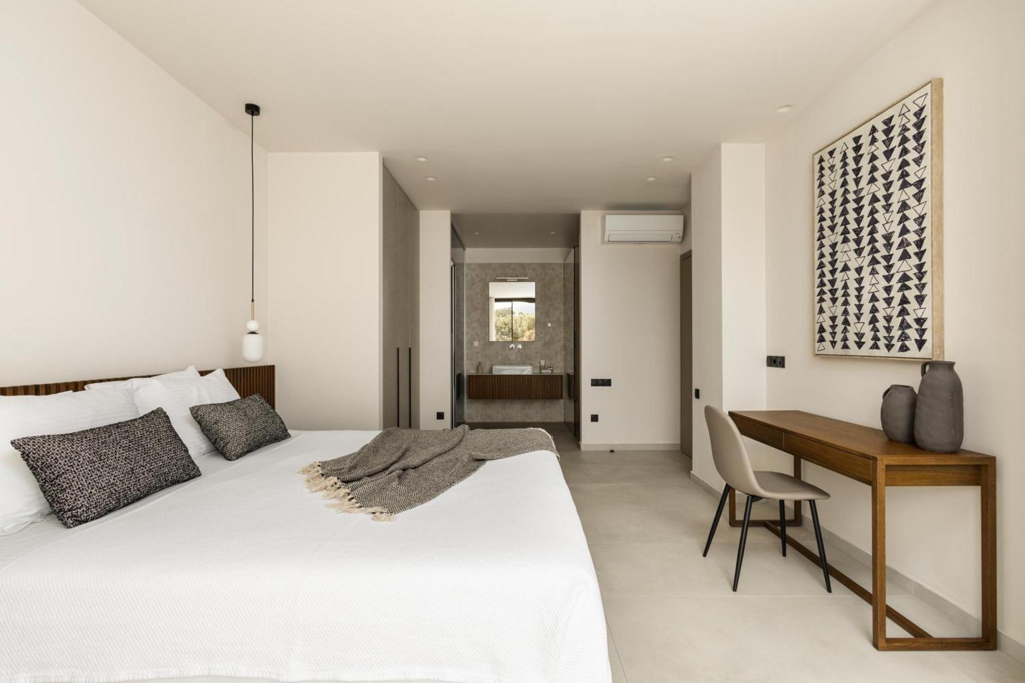 Aerial - Sea & Gaze With Daily Housekeeping By Etouri Villa