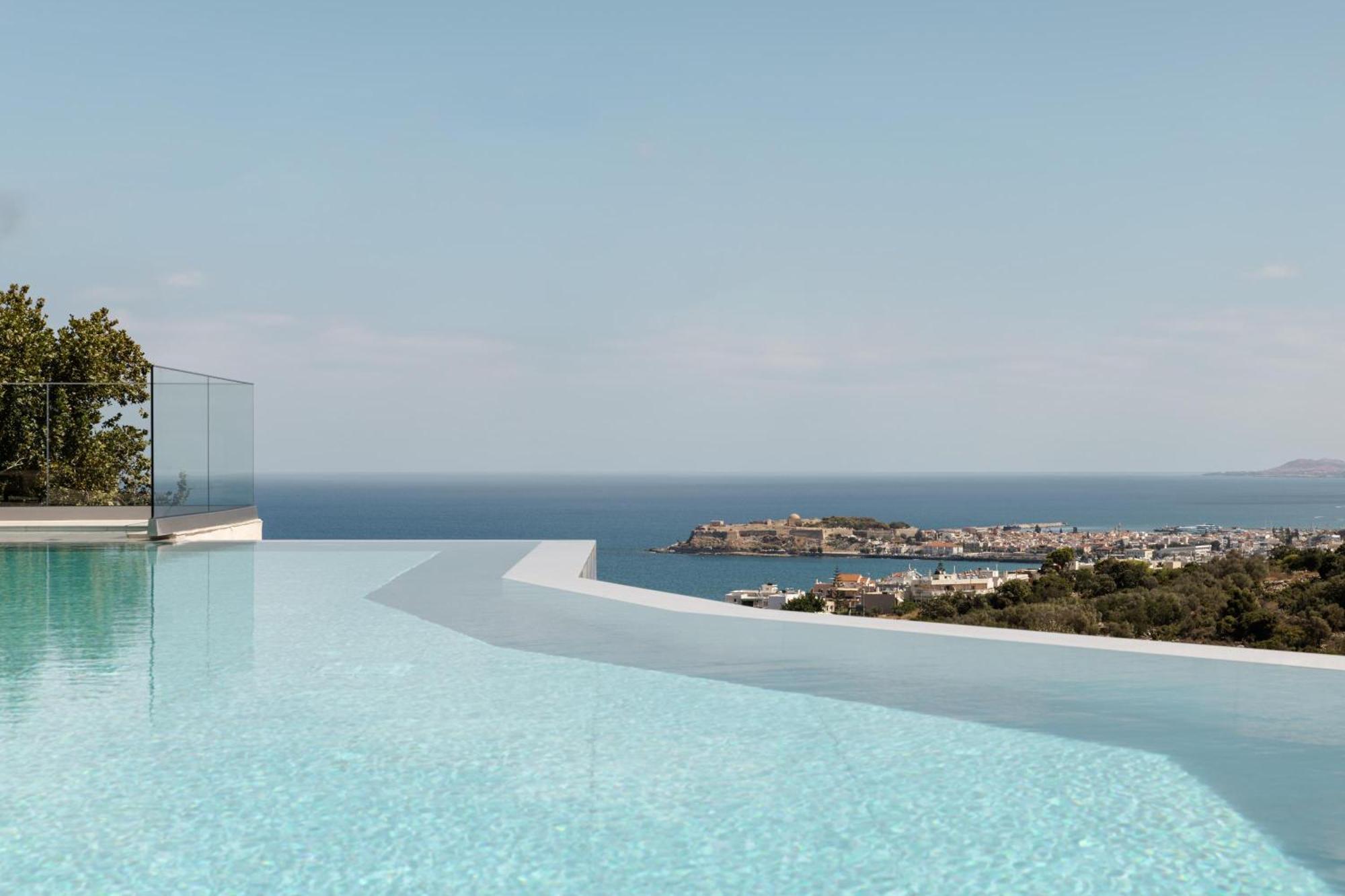 Villa Aerial - Sea & Gaze With Daily Housekeeping By Etouri