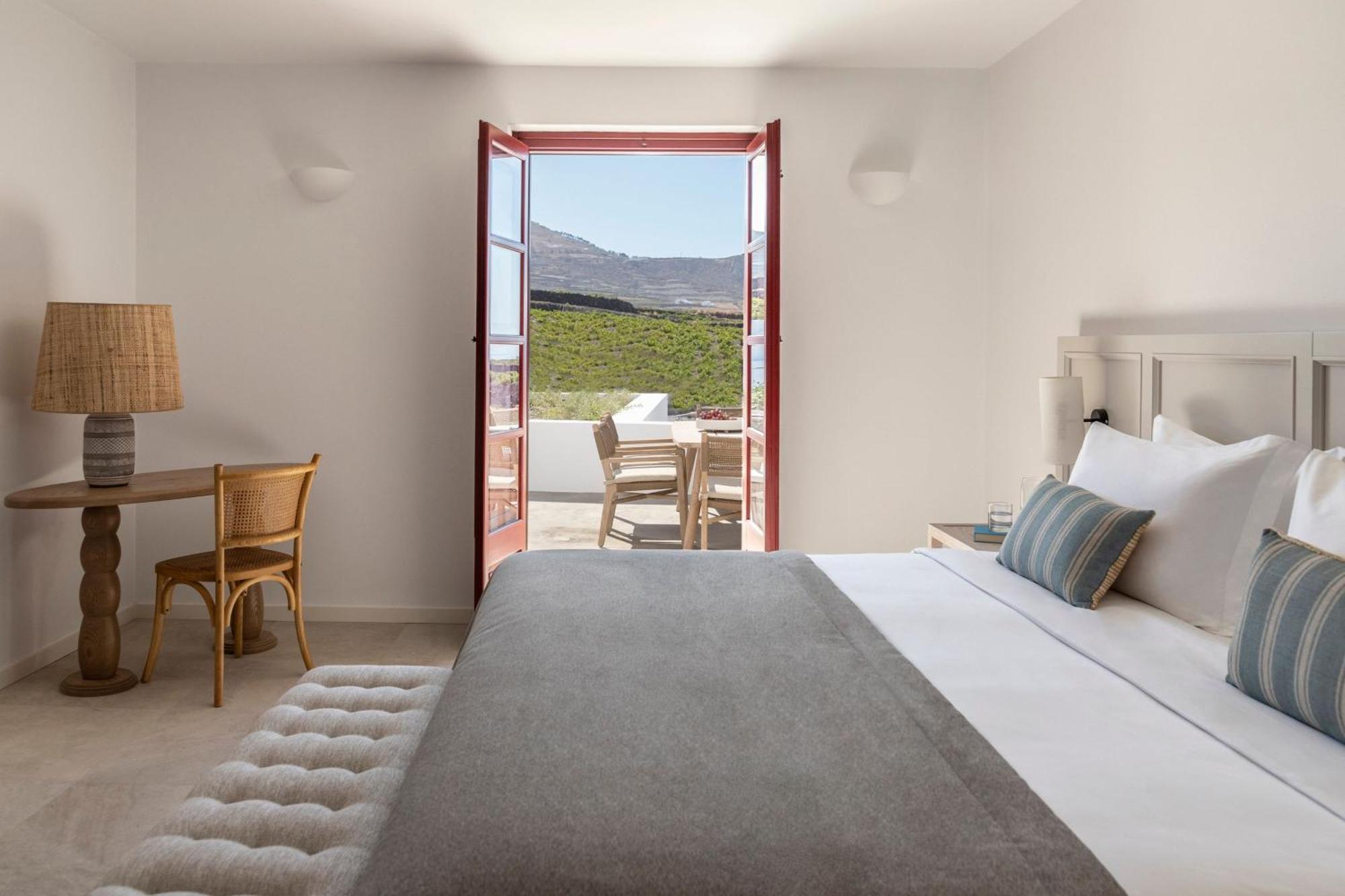 Vedema, A Luxury Collection Resort, Santorini 5* Megalochori (Santorini)