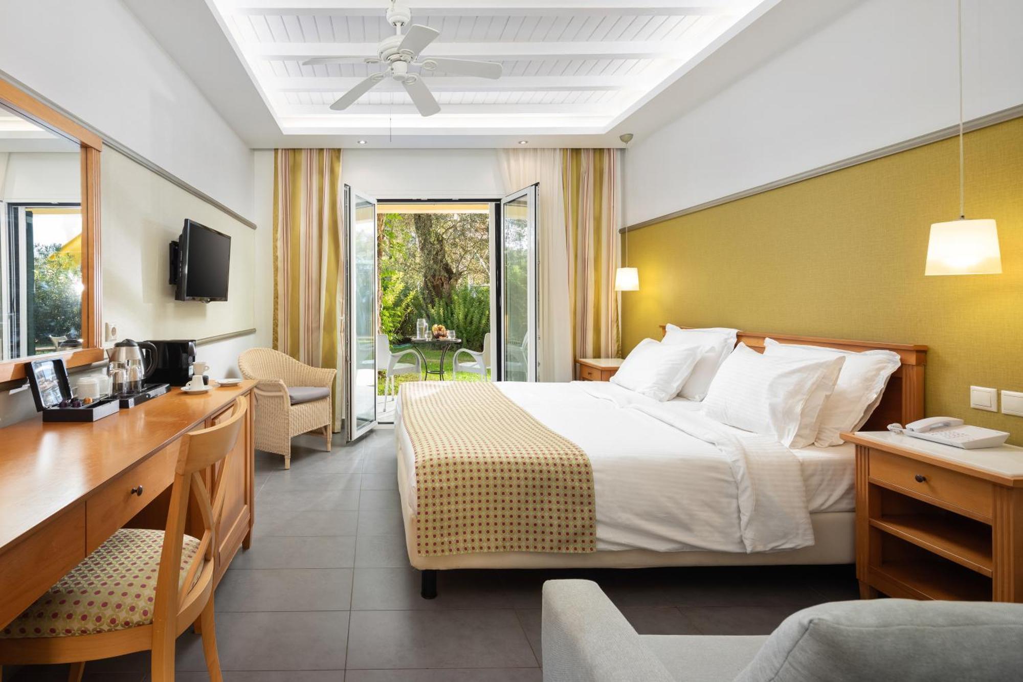 Sentido Apollo Palace Mesongi