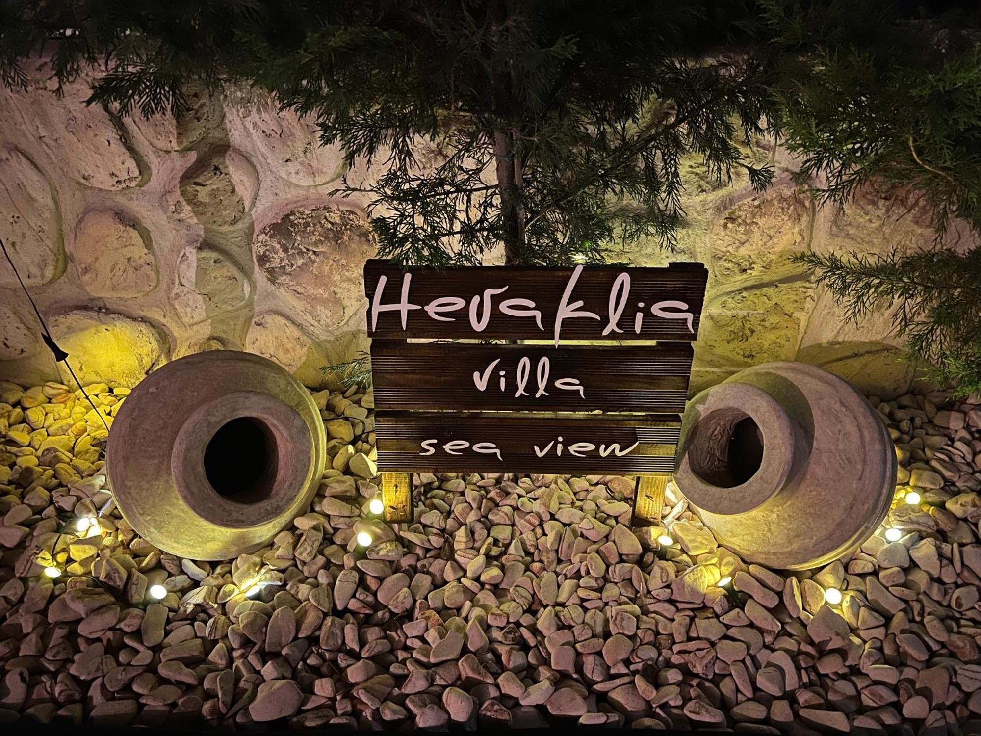Heraklia Sea View Jacuzzi Villa