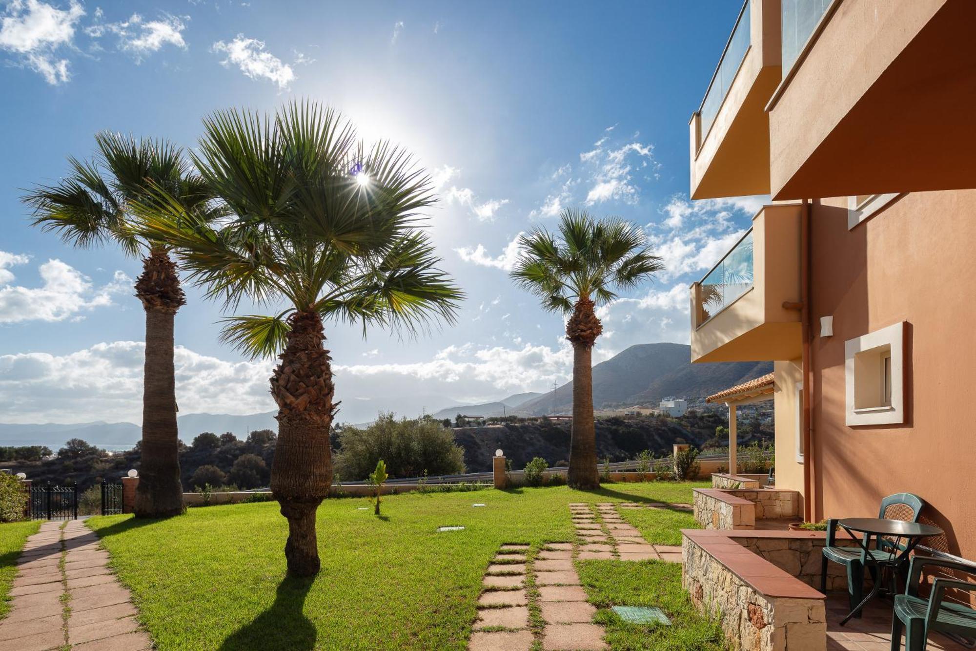 Aparthotel Dia 3*