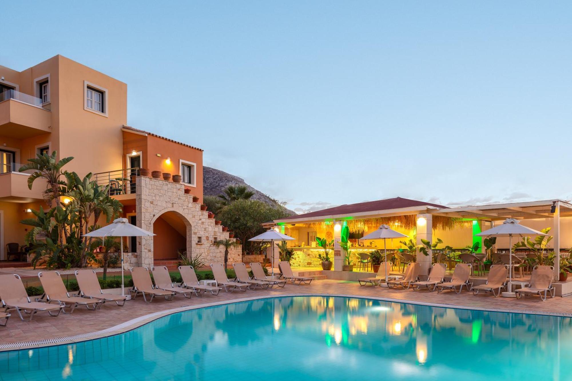 Aparthotel Dia 3*
