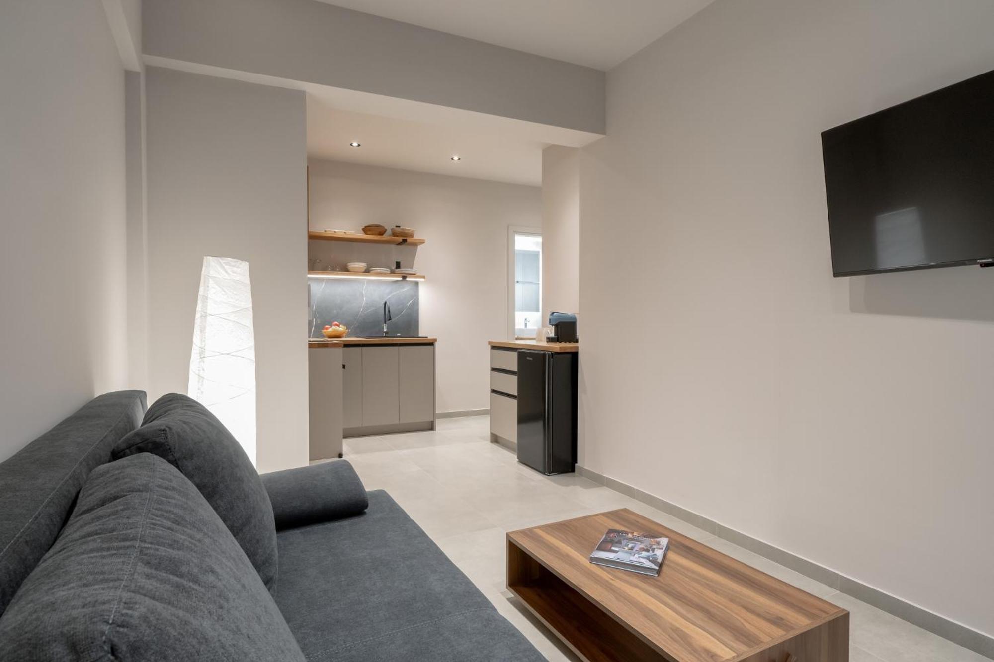 Rea Boutique Aparthotel Agia Galini (Crete)