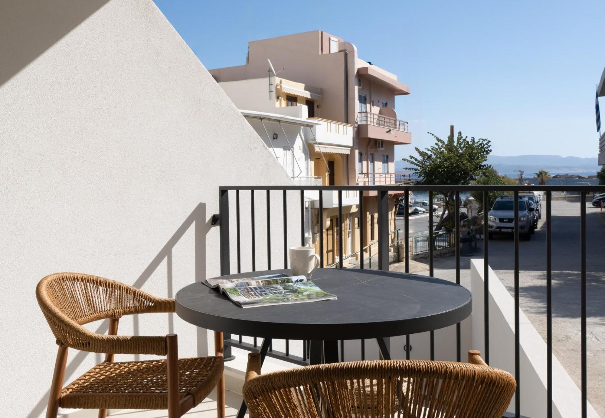 Rea Boutique Aparthotel Agia Galini (Crete)