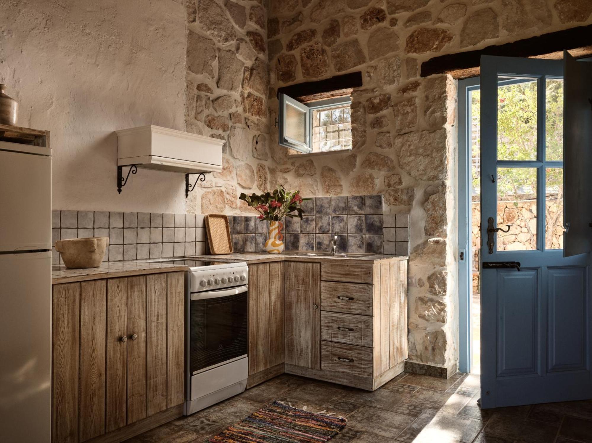 Strofilia Stone Residences Apartment