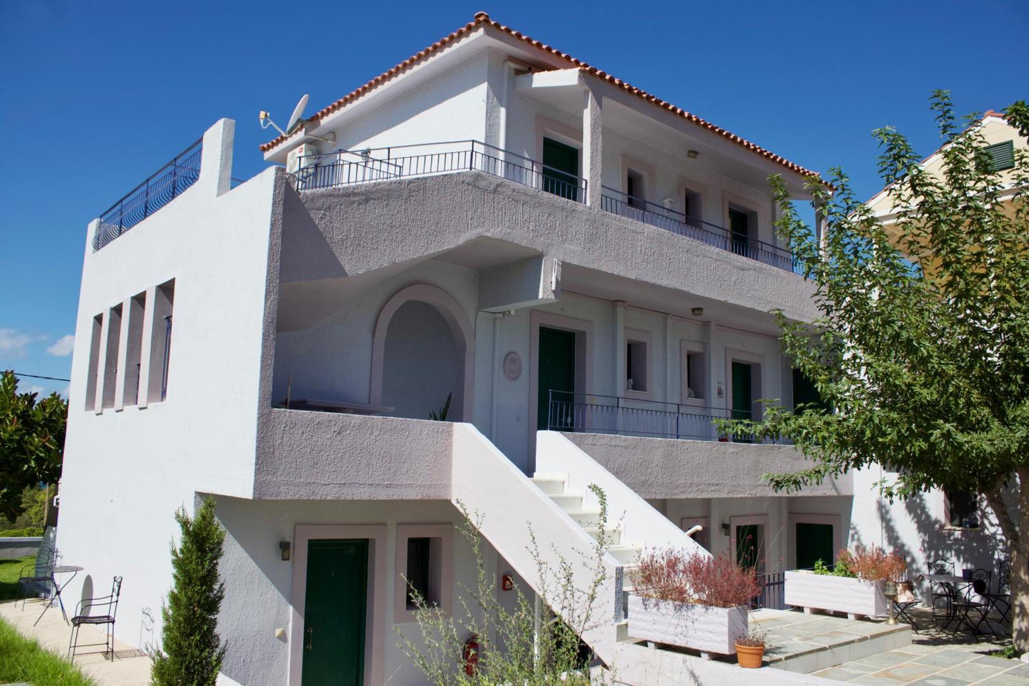 Apartment Kekatos *