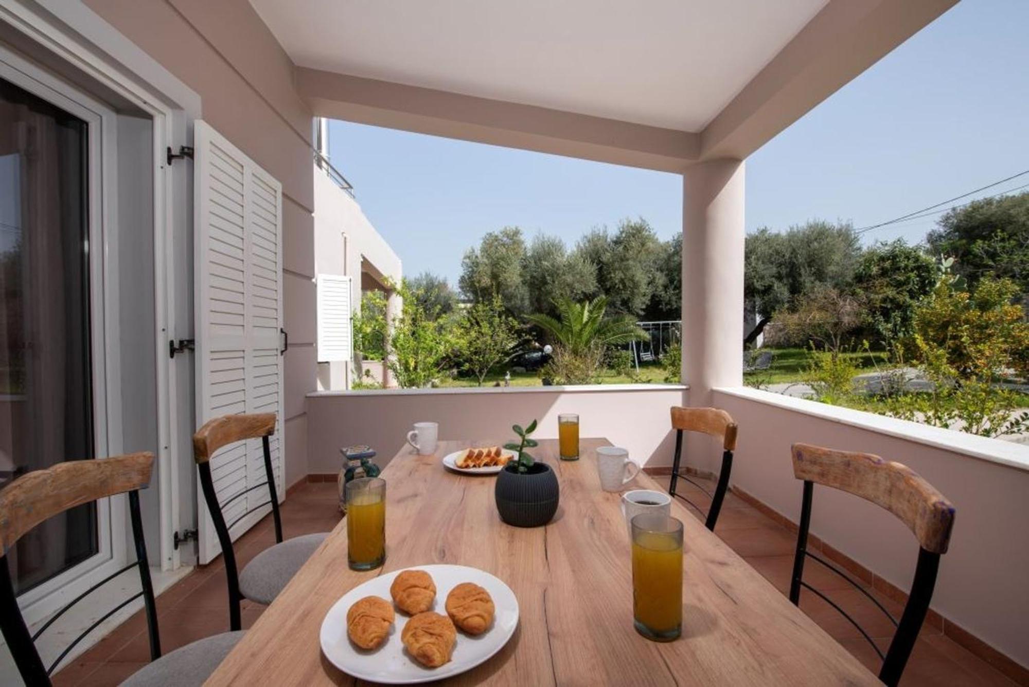 Hill Villa Daratsos